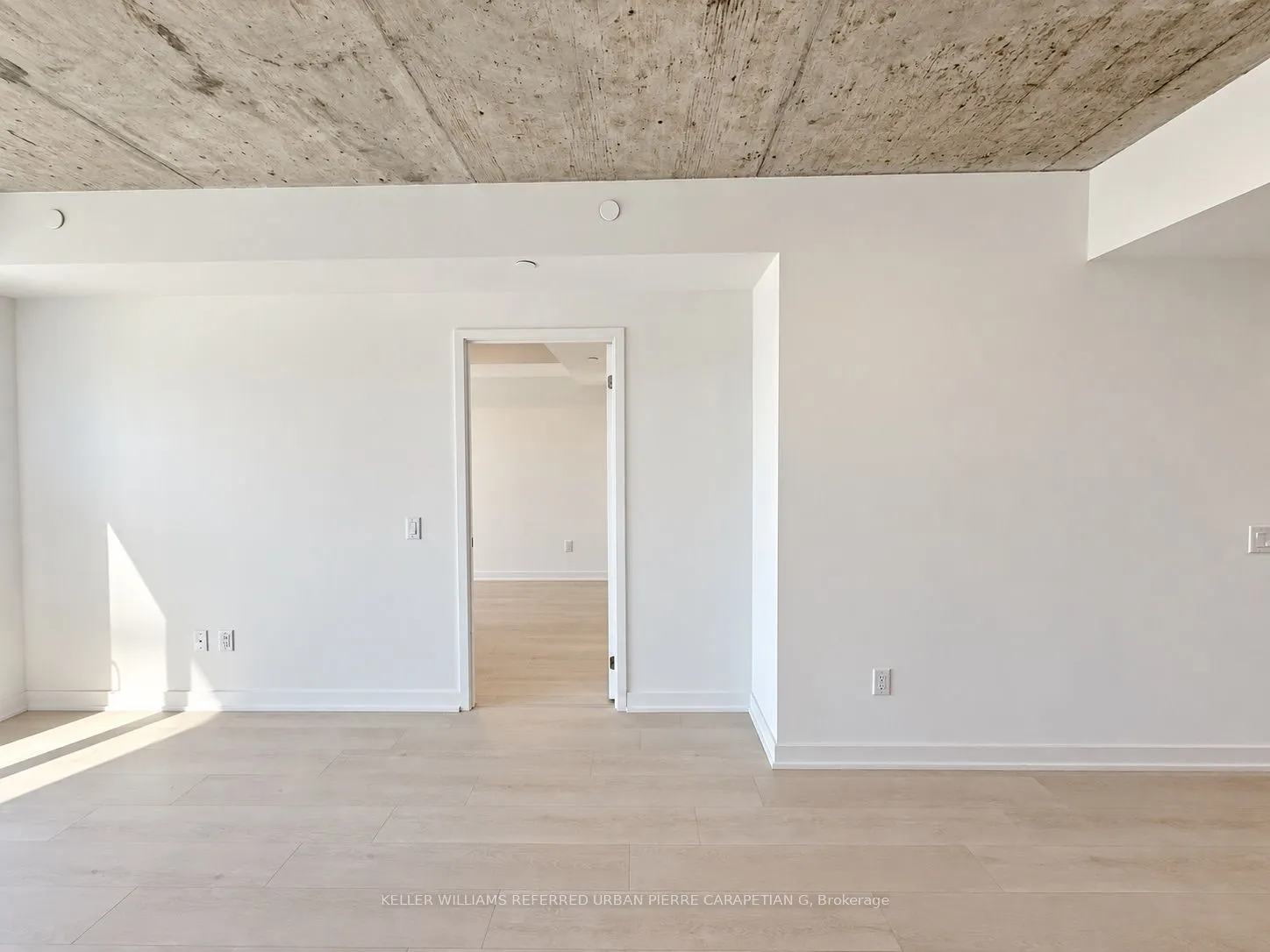 1 Vine Avenue #502
