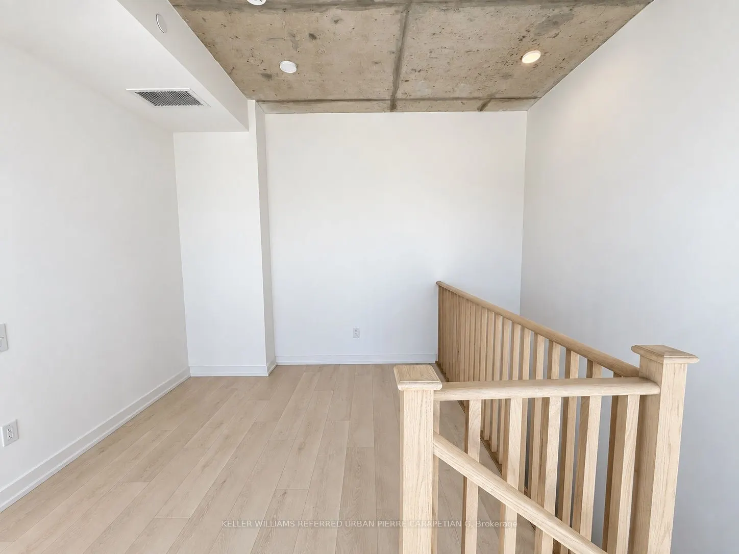 1 Vine Avenue #502