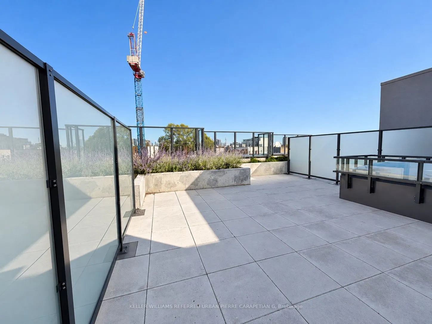1 Vine Avenue #503