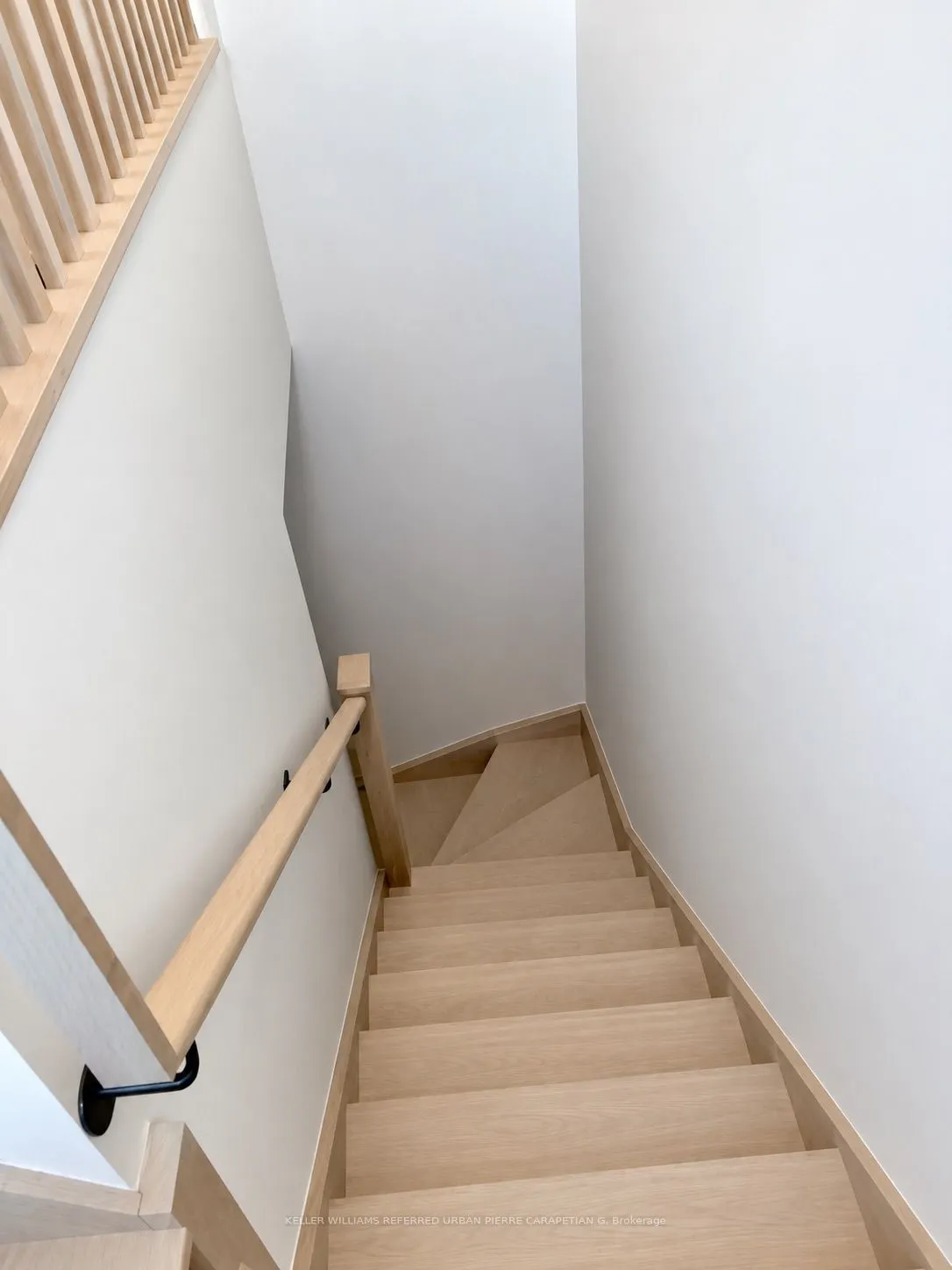1 Vine Avenue #503