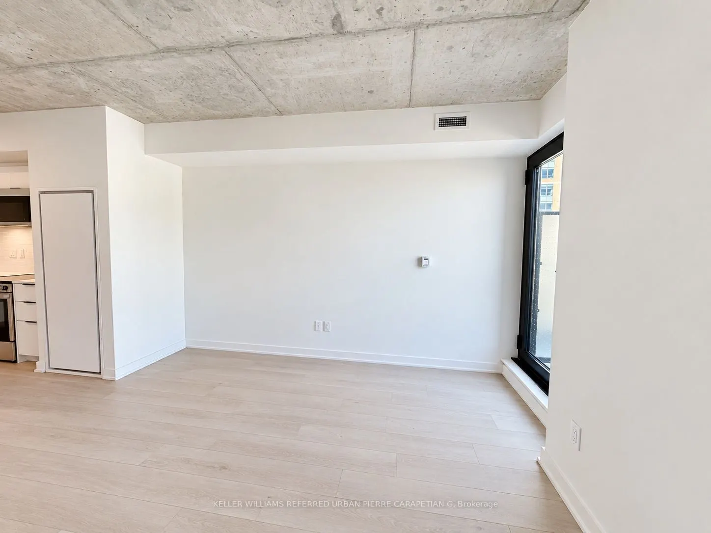 1 Vine Avenue #503