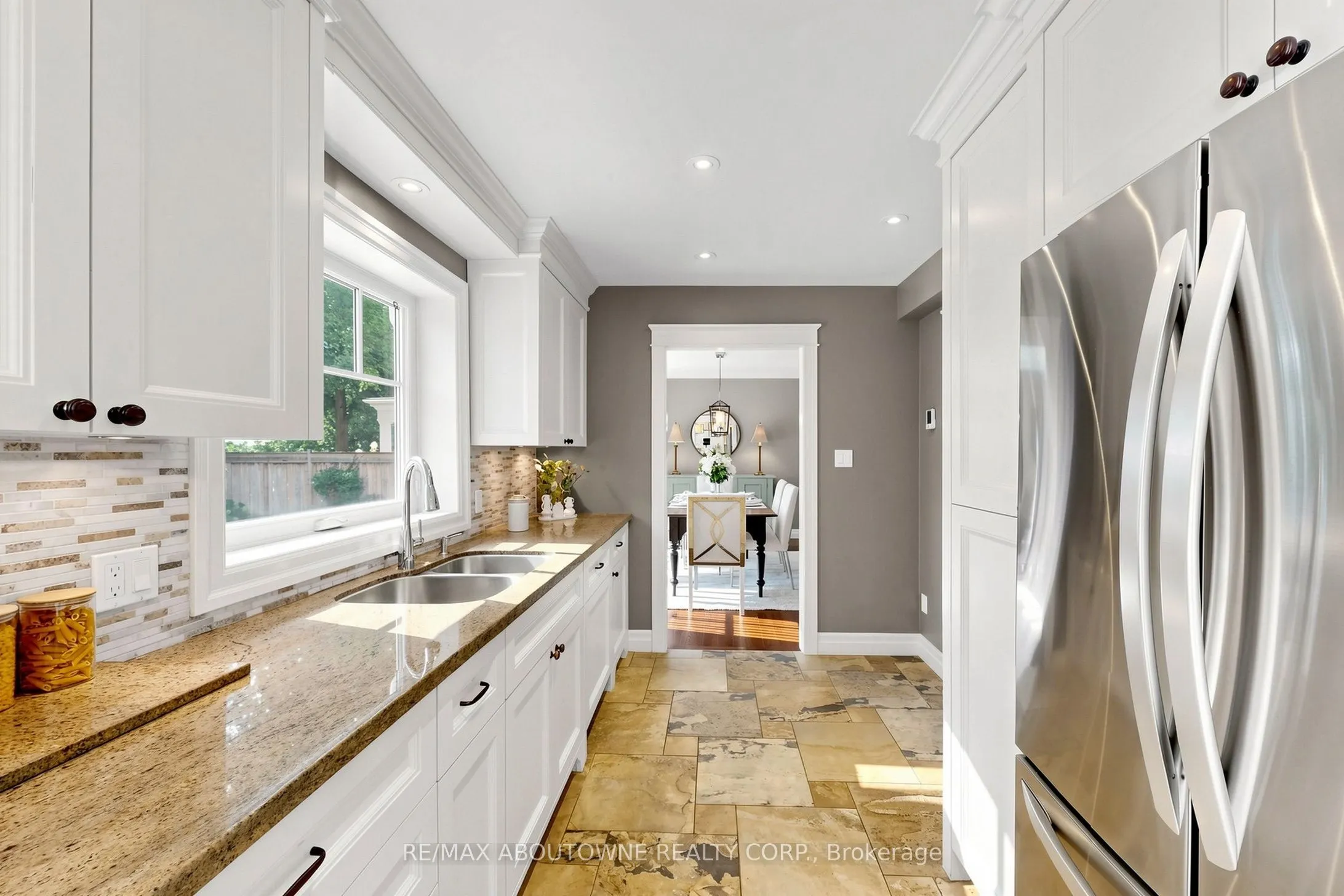 1304 Devon Road
