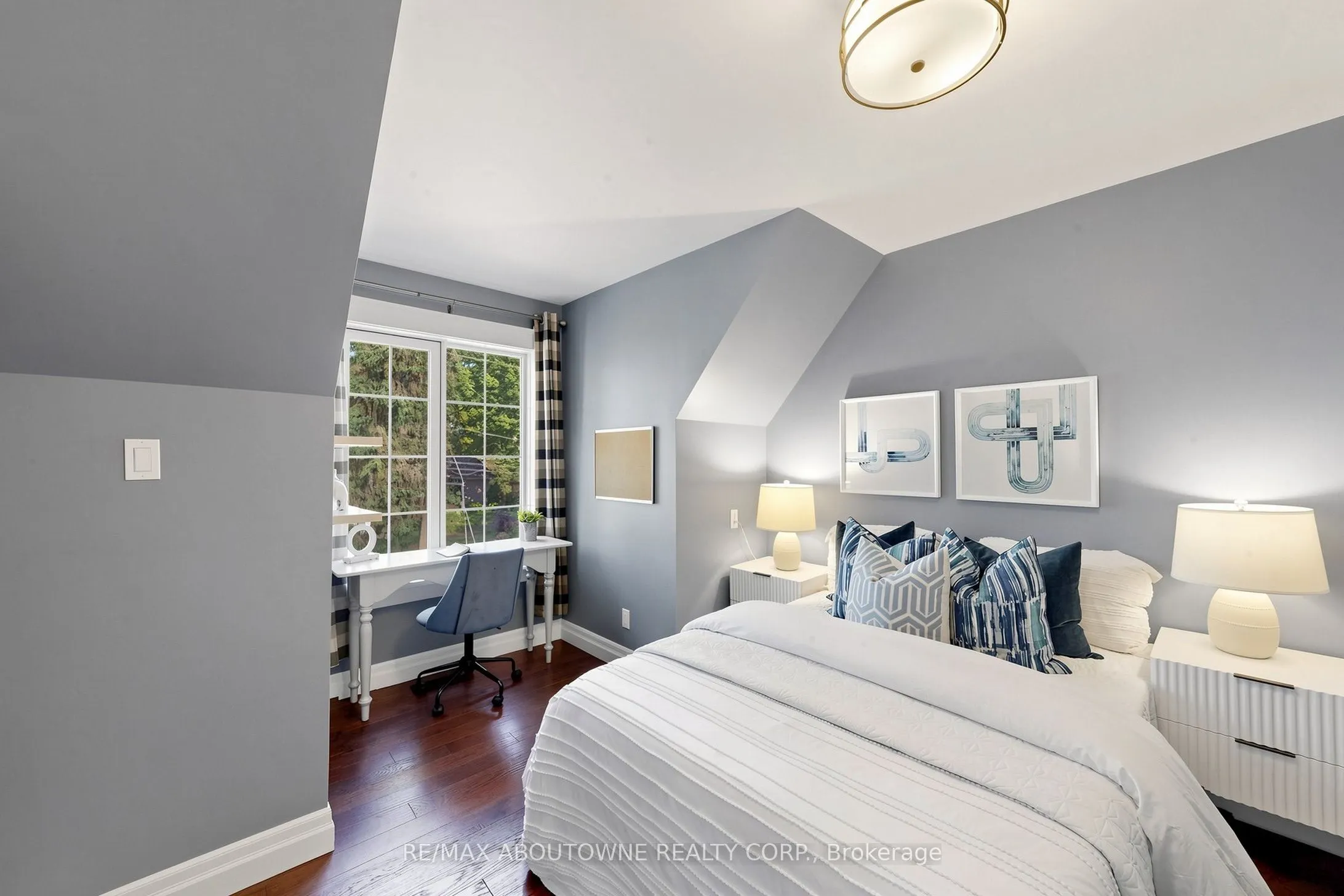 1304 Devon Road