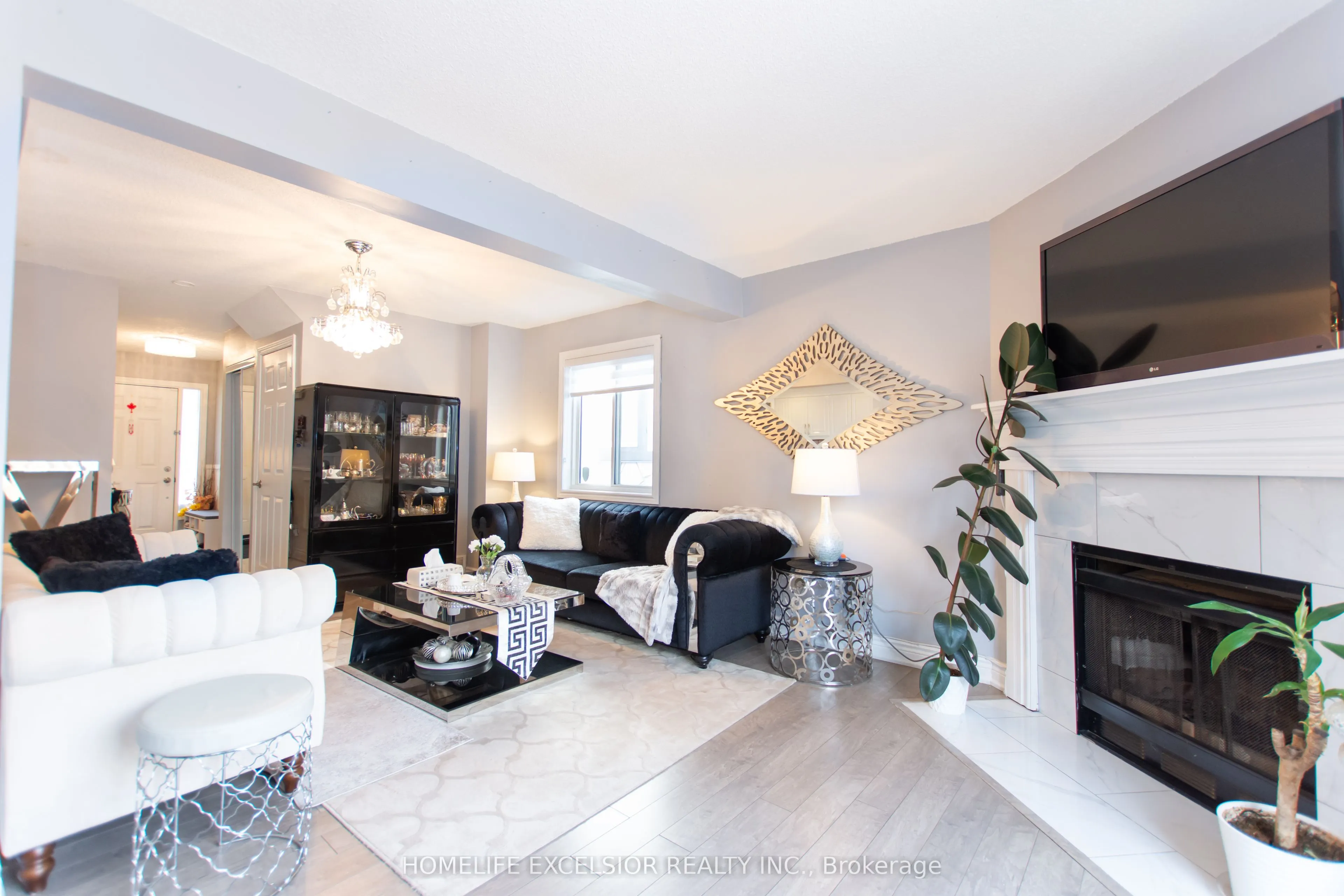 2200 Glenwood School Drive #9