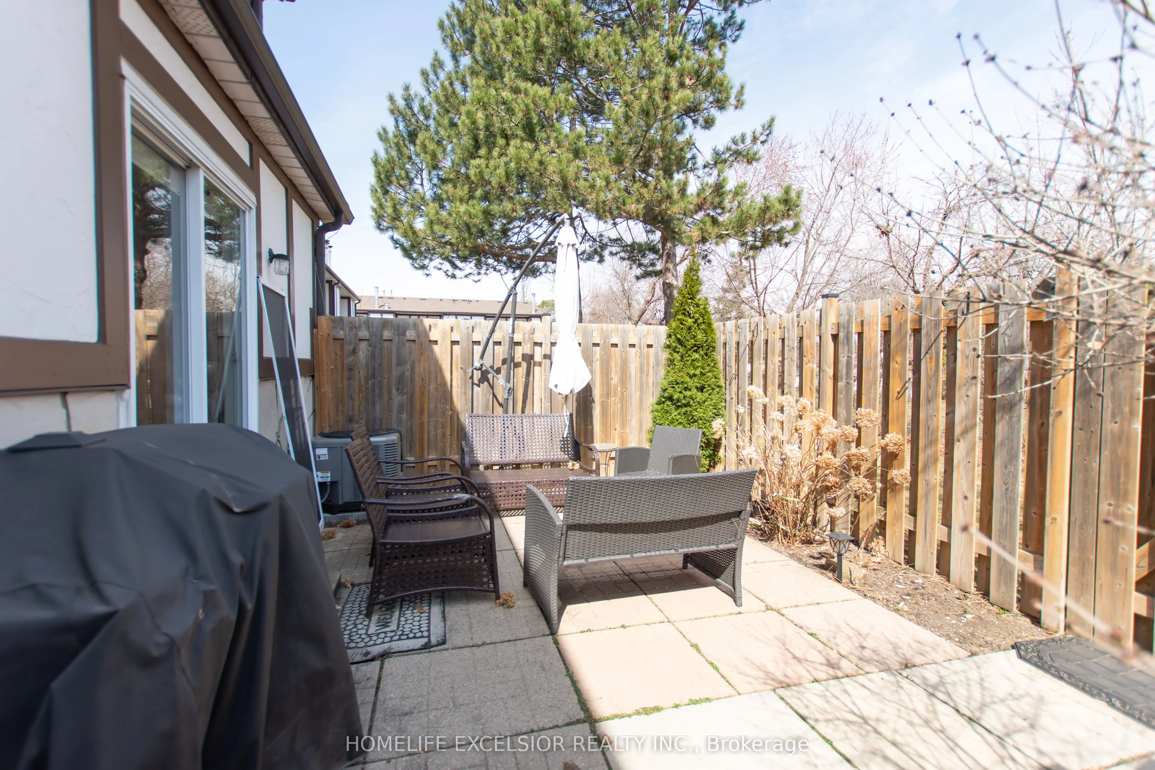 2200 Glenwood School Drive #9