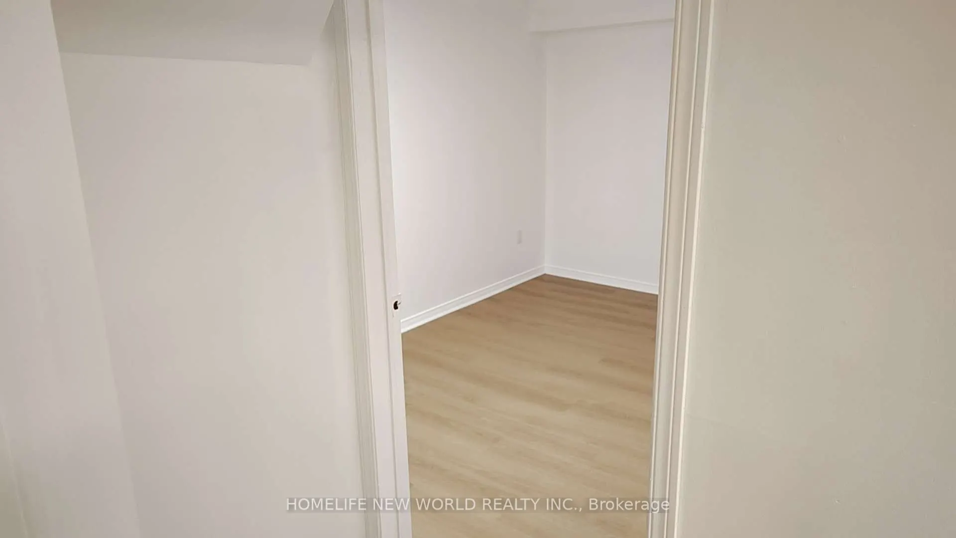 4383 Radisson Crescent #Lower Level