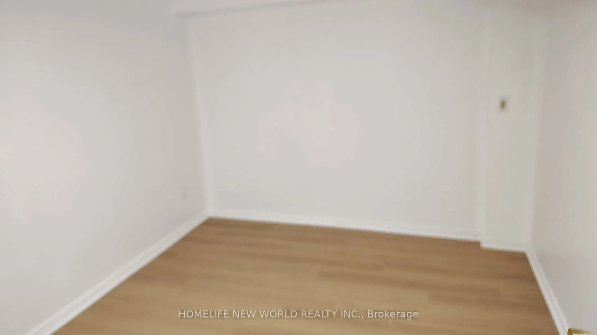 4383 Radisson Crescent #Lower Level