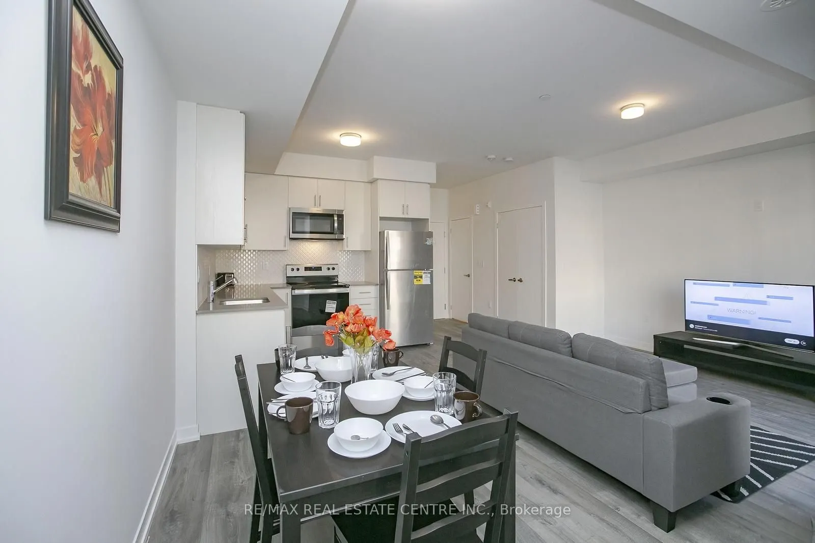 3556 Colonial Drive #4