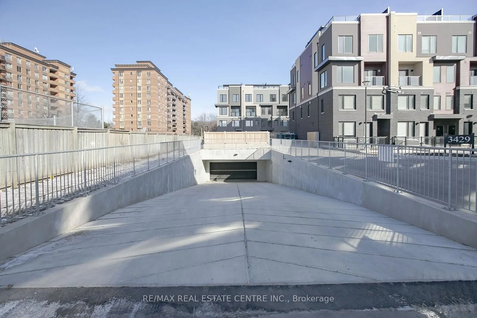 3556 Colonial Drive #4
