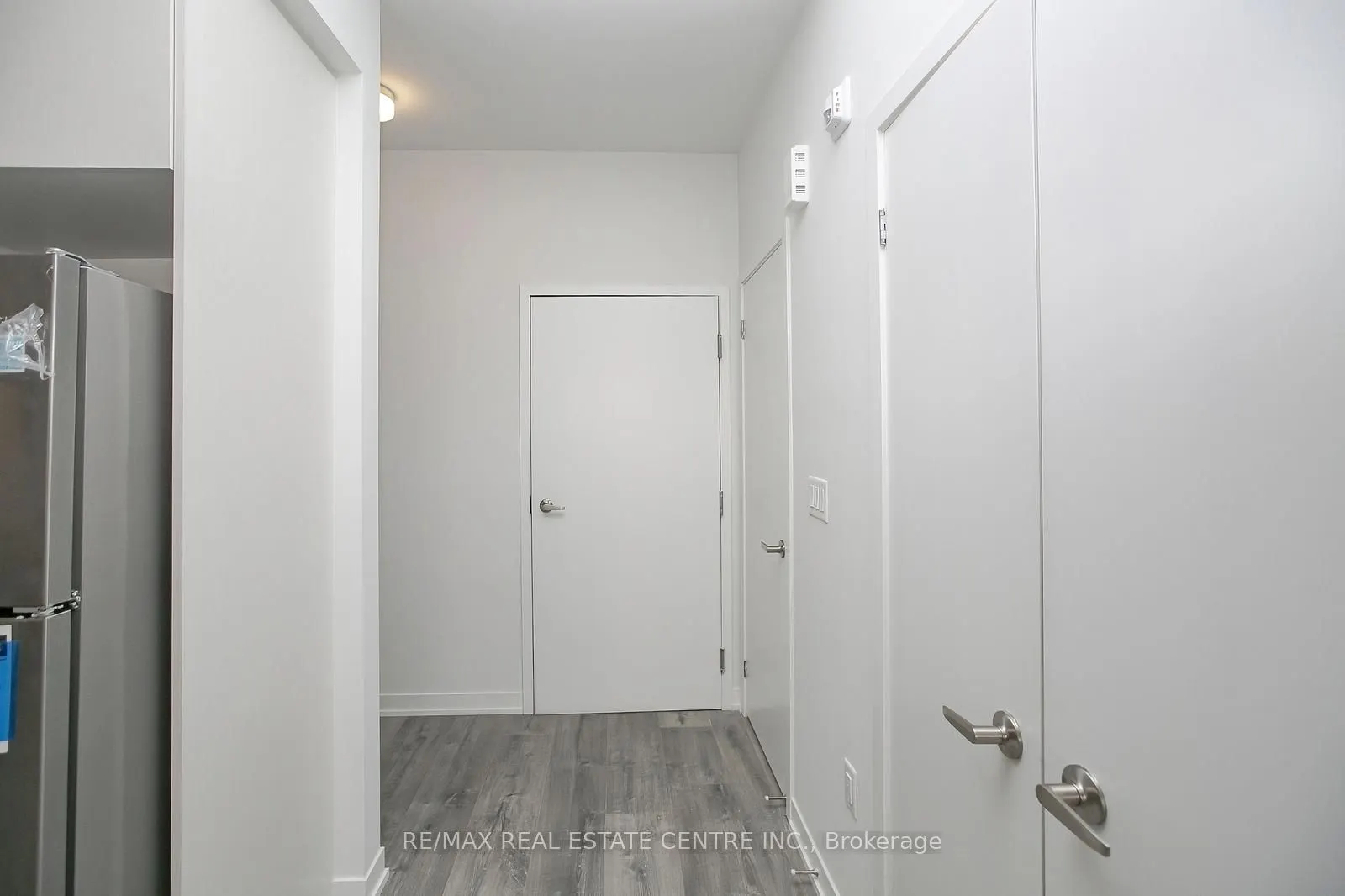 3556 Colonial Drive #4