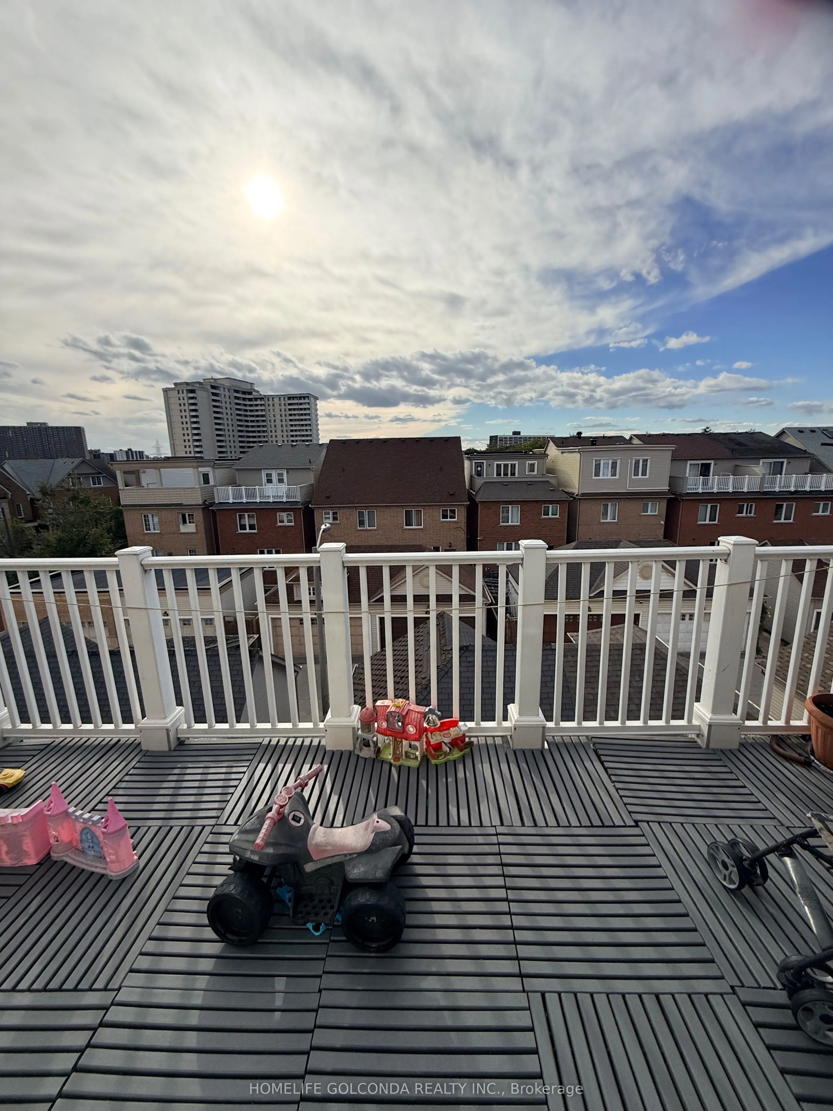 10 Aldwinckle Heights