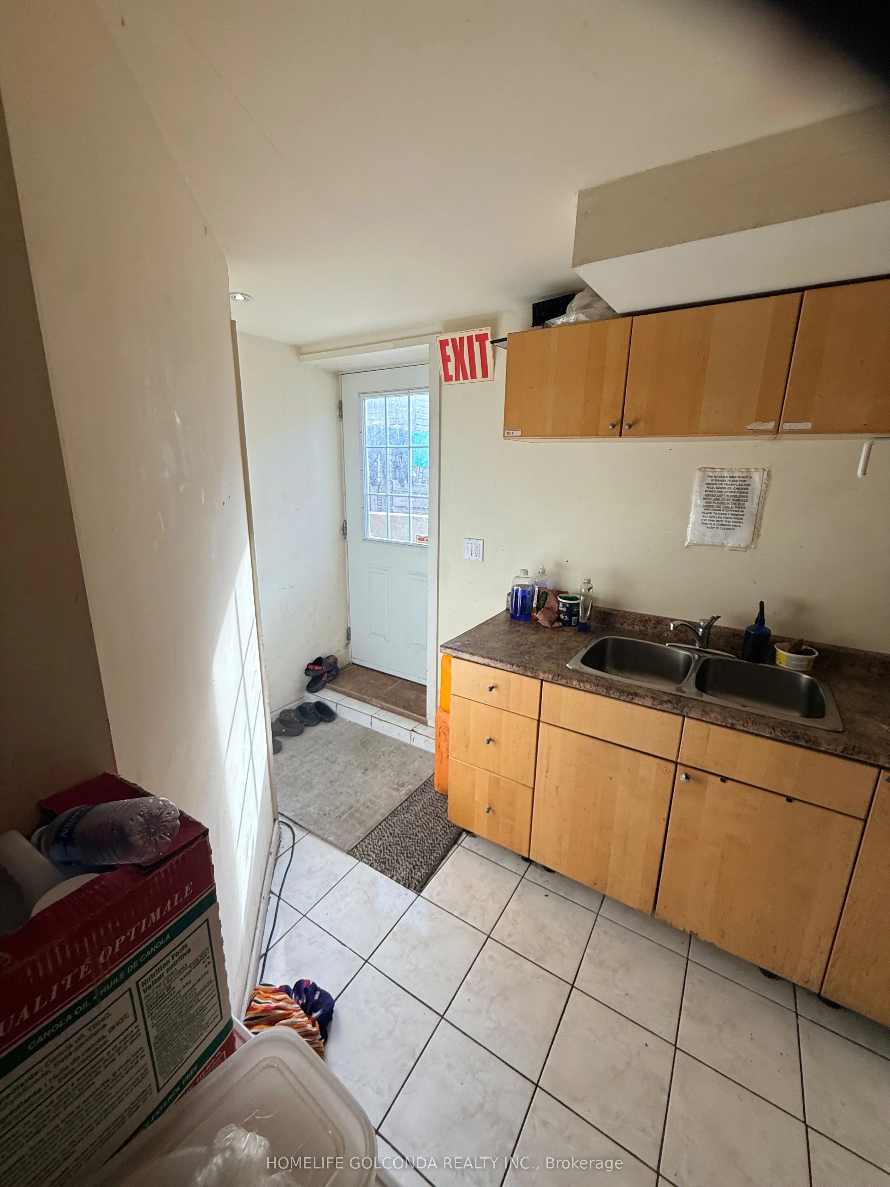 10 Aldwinckle Heights