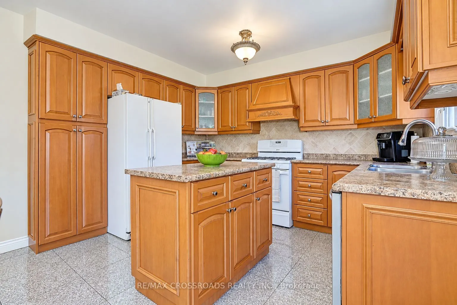 102A Whitfield Avenue