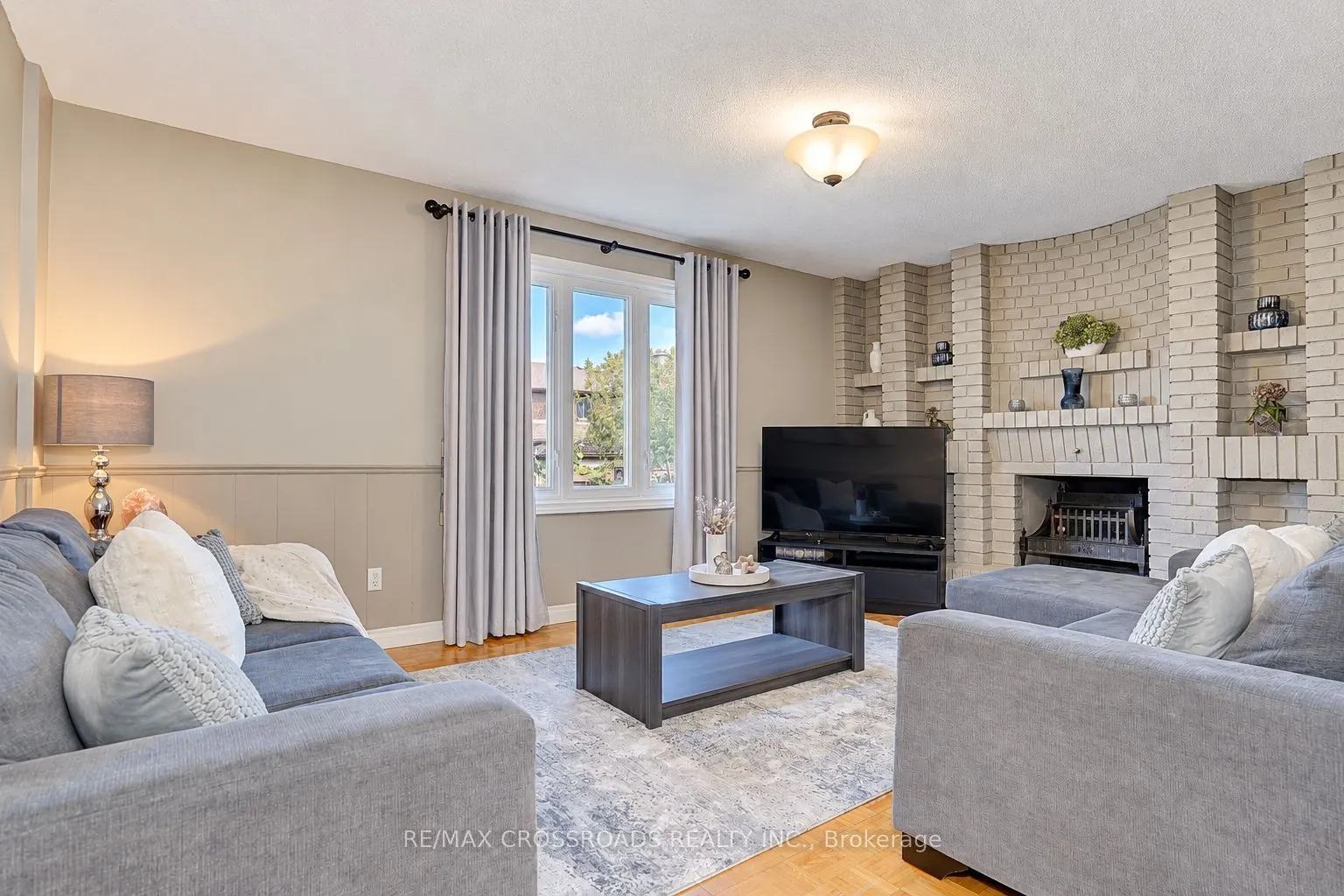 102A Whitfield Avenue