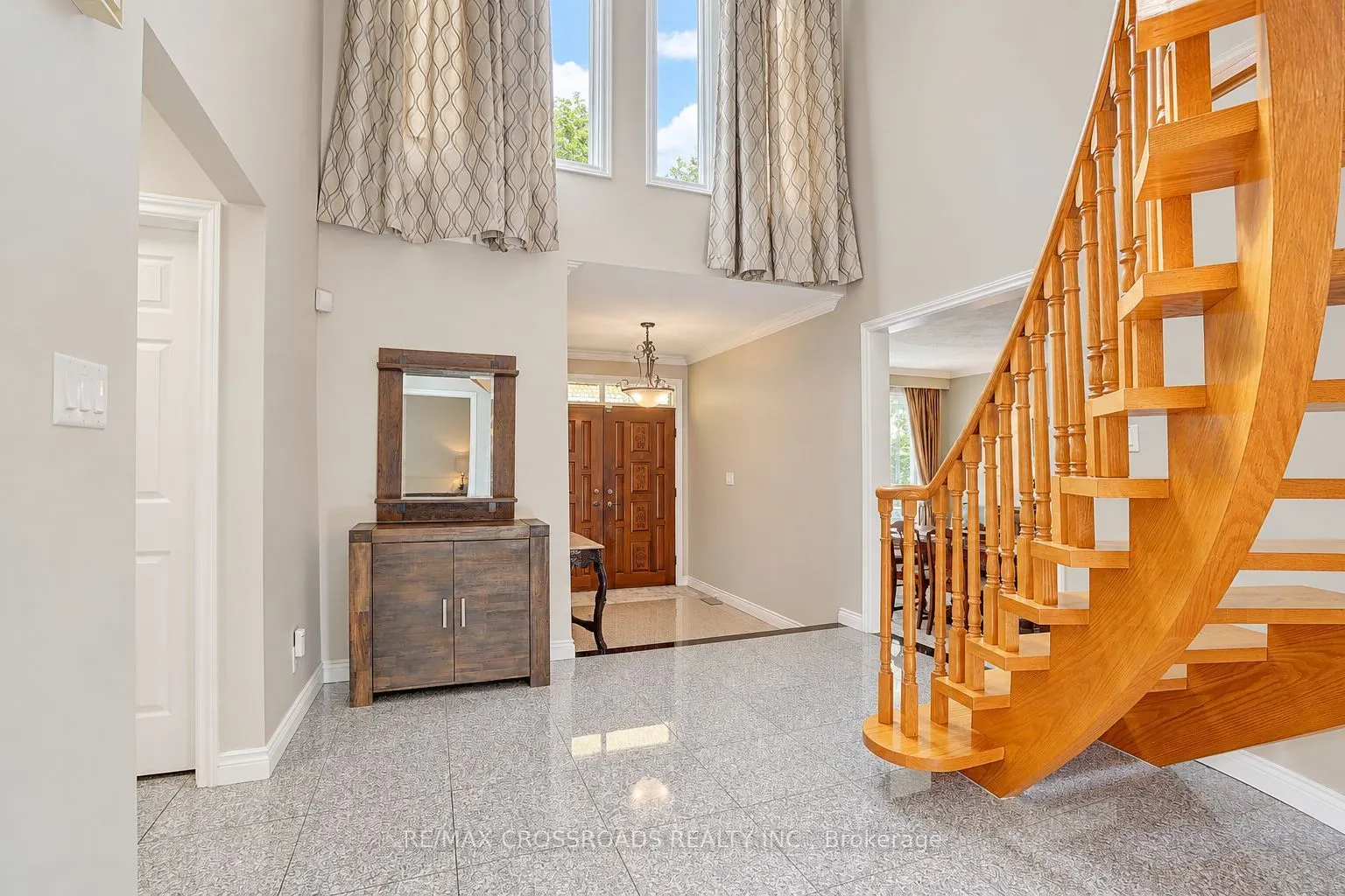 102A Whitfield Avenue