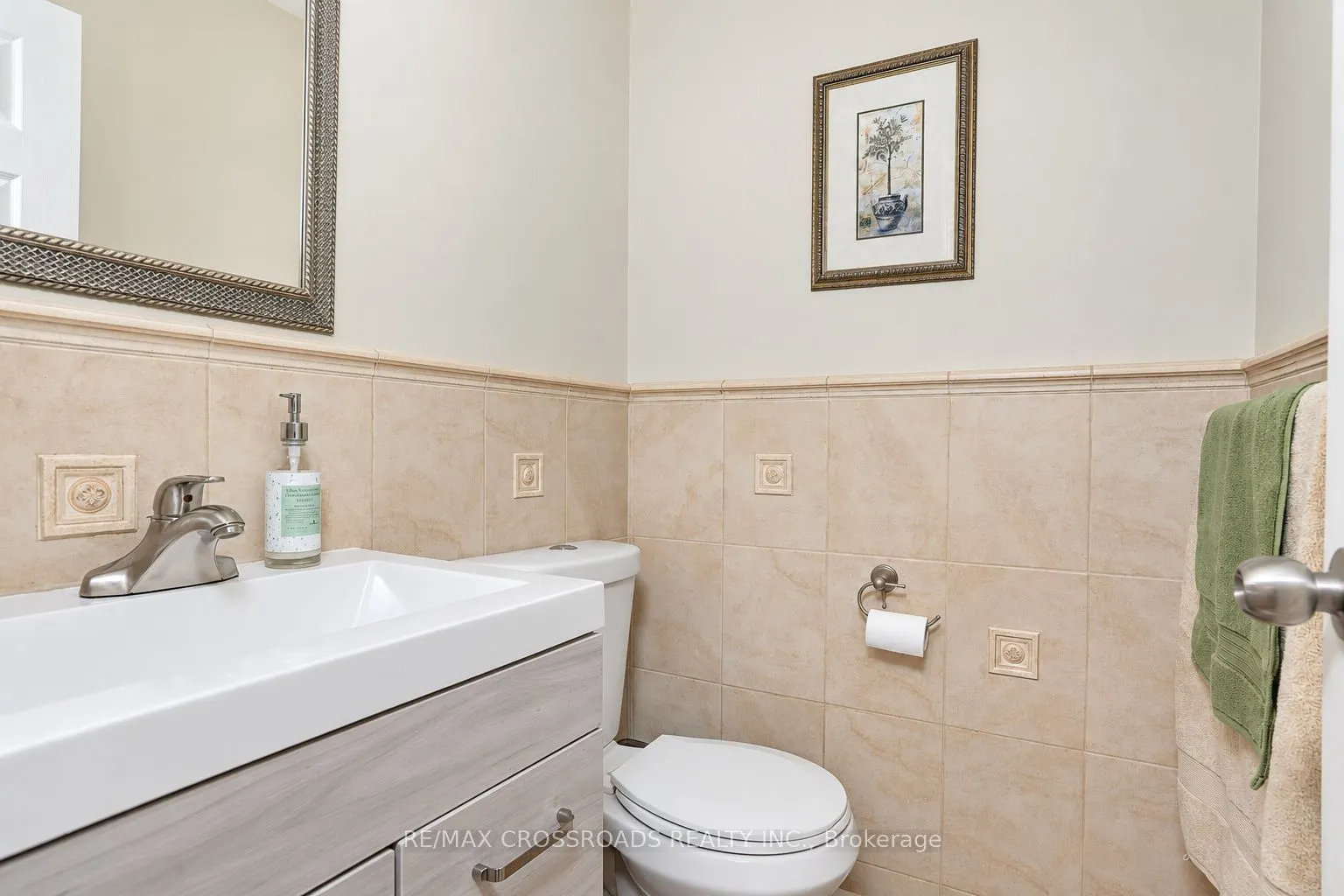 102A Whitfield Avenue