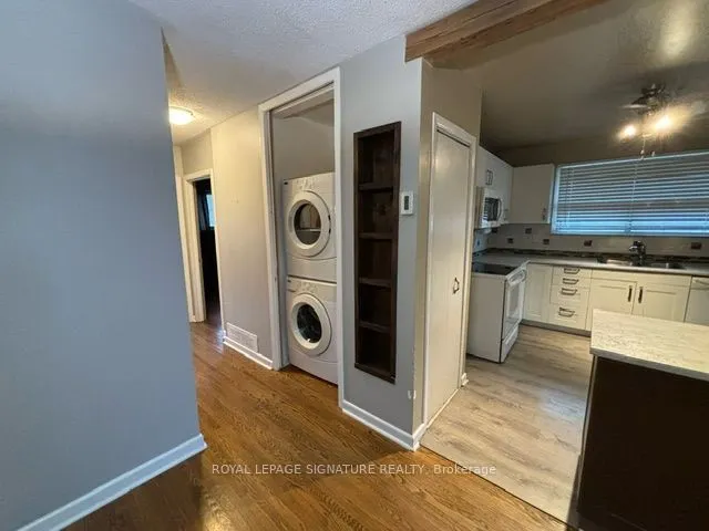 2551 Padstow Crescent #UPPER