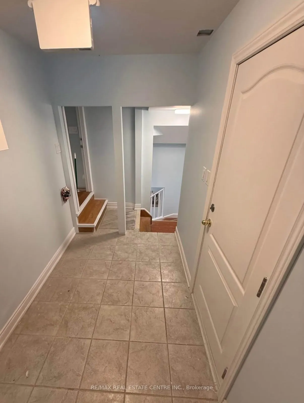 66 Mistdale Crescent #BSMT