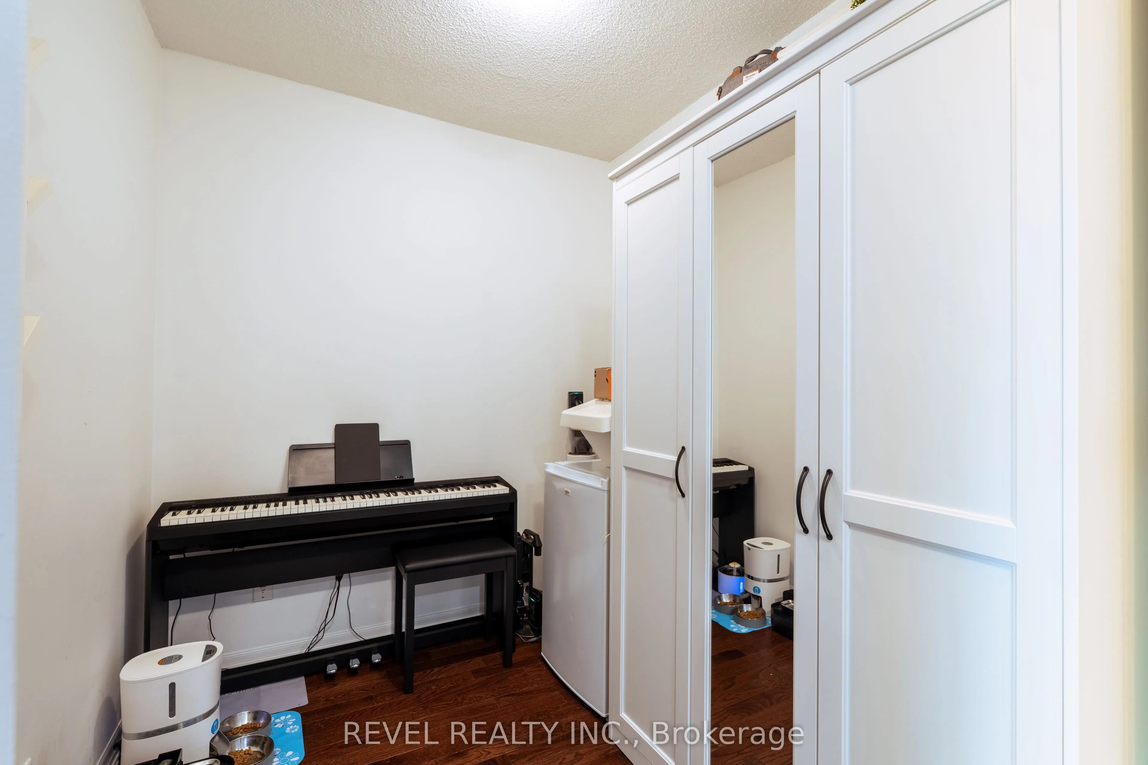 1403 Royal York Road #603