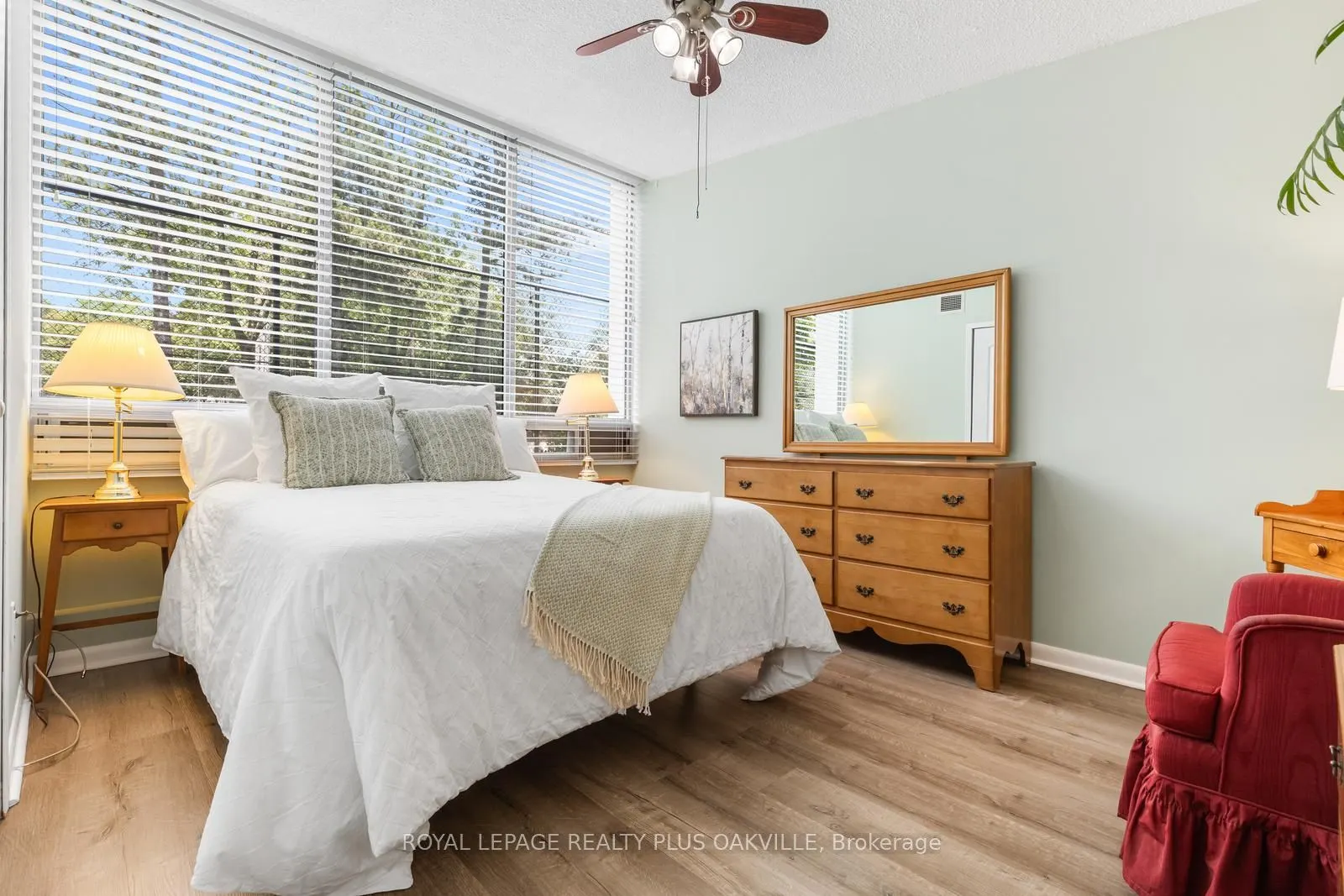 2175 Marine Drive #102