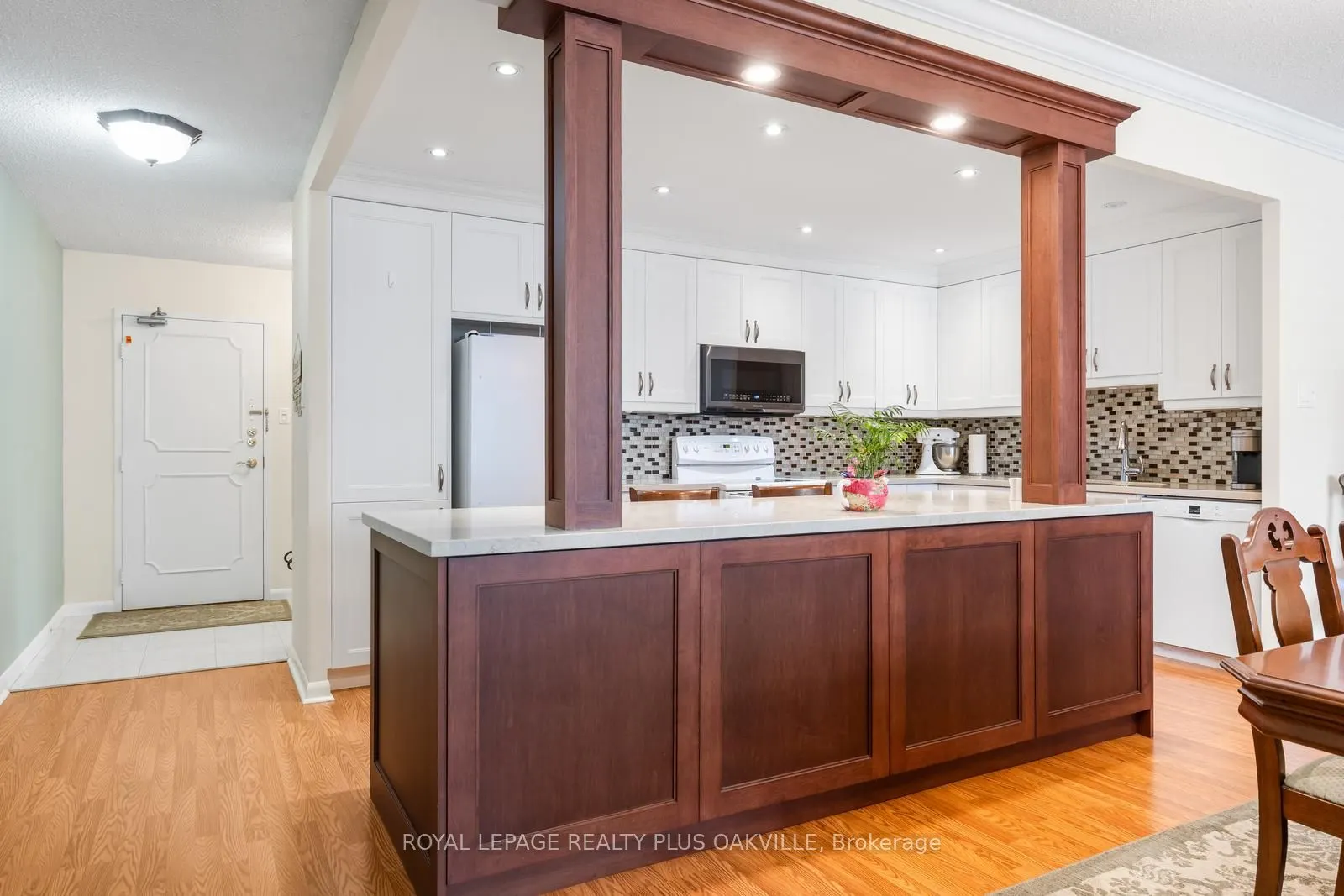 2175 Marine Drive #102