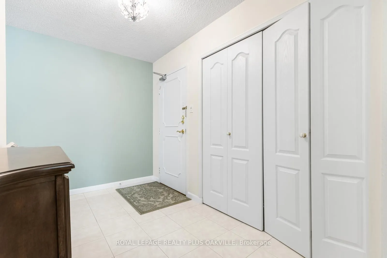 2175 Marine Drive #102