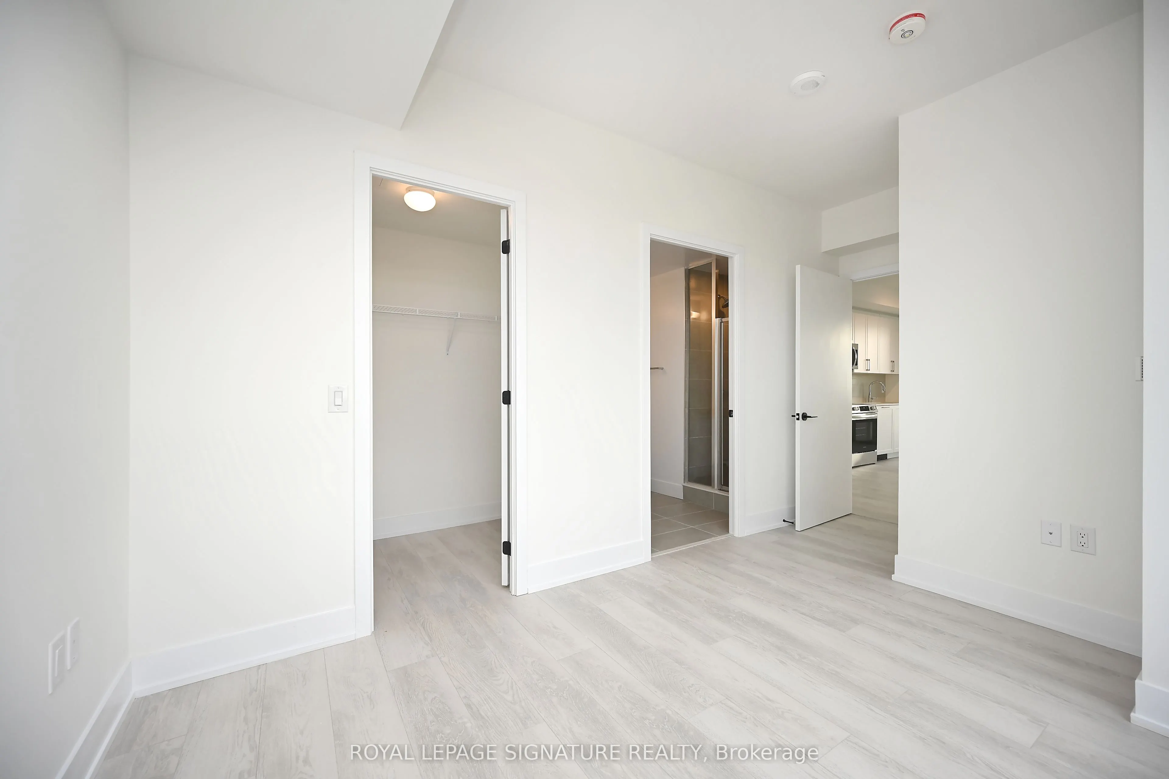 2450 Old Bronte Road #333
