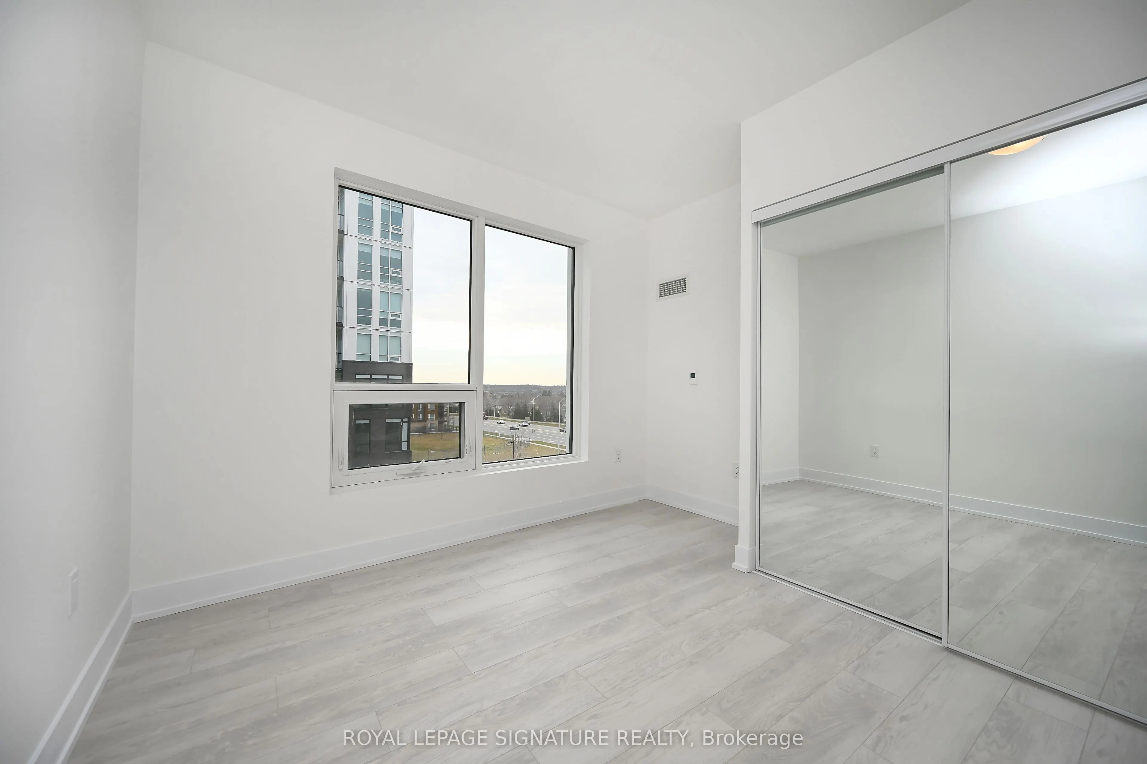 2450 Old Bronte Road #333