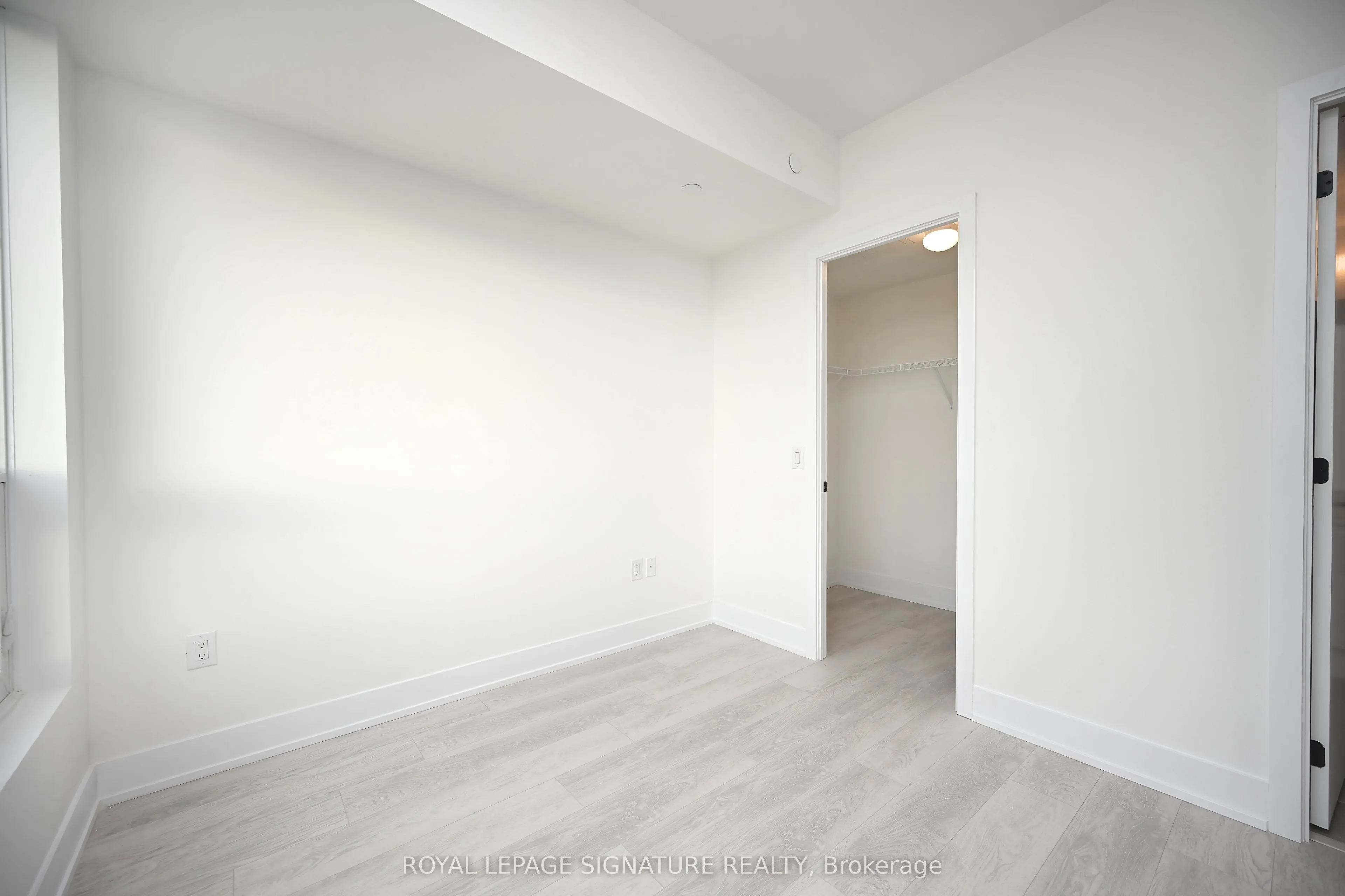 2450 Old Bronte Road #333