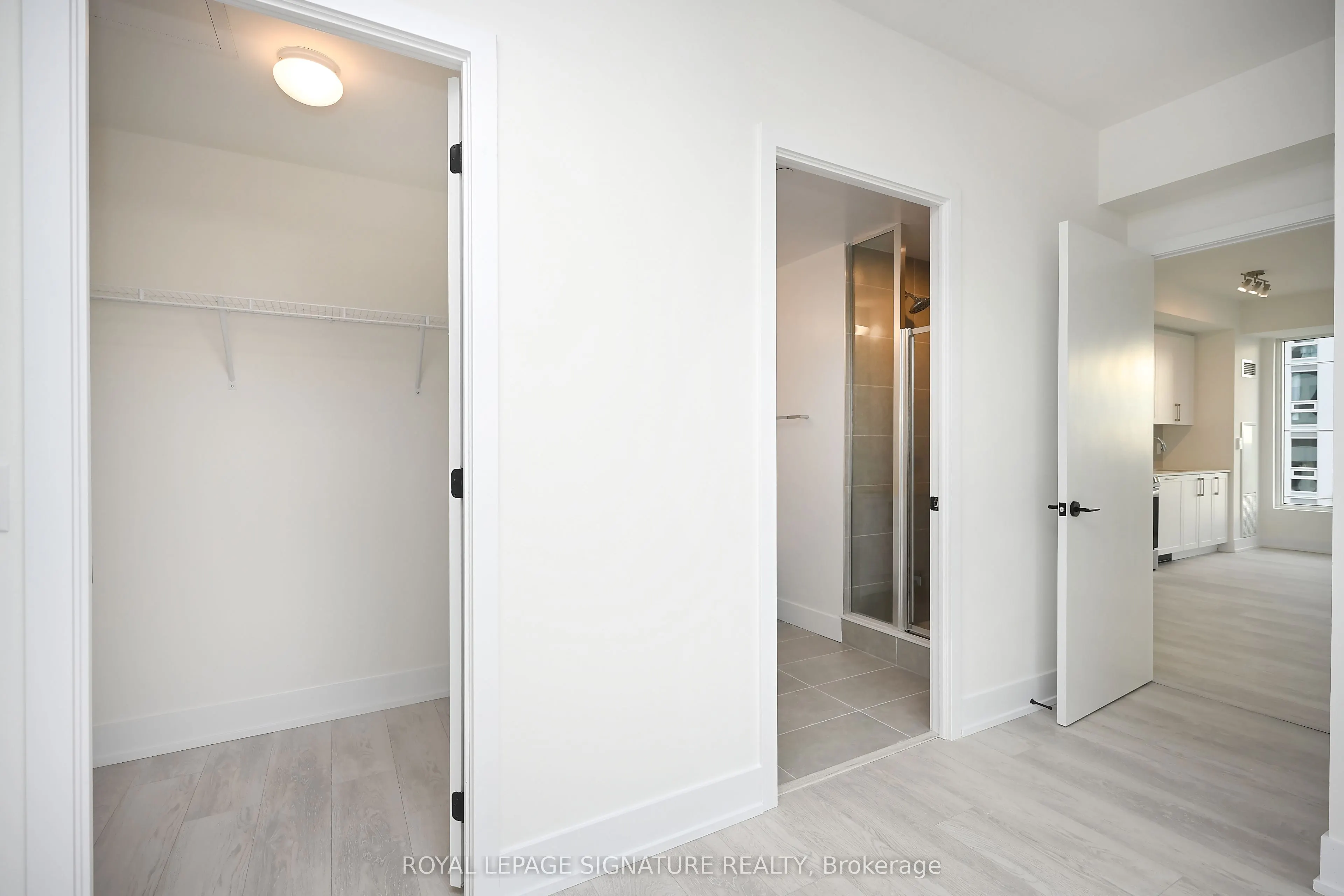 2450 Old Bronte Road #333