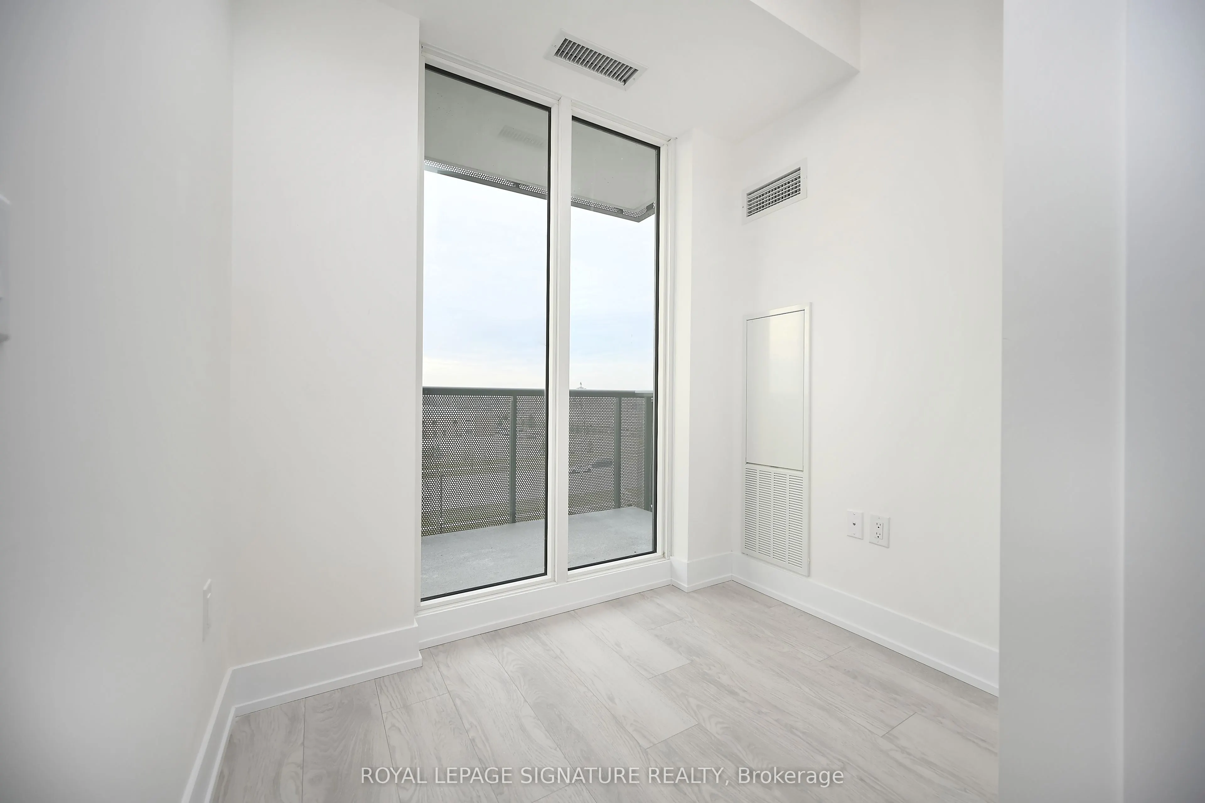 2450 Old Bronte Road #333