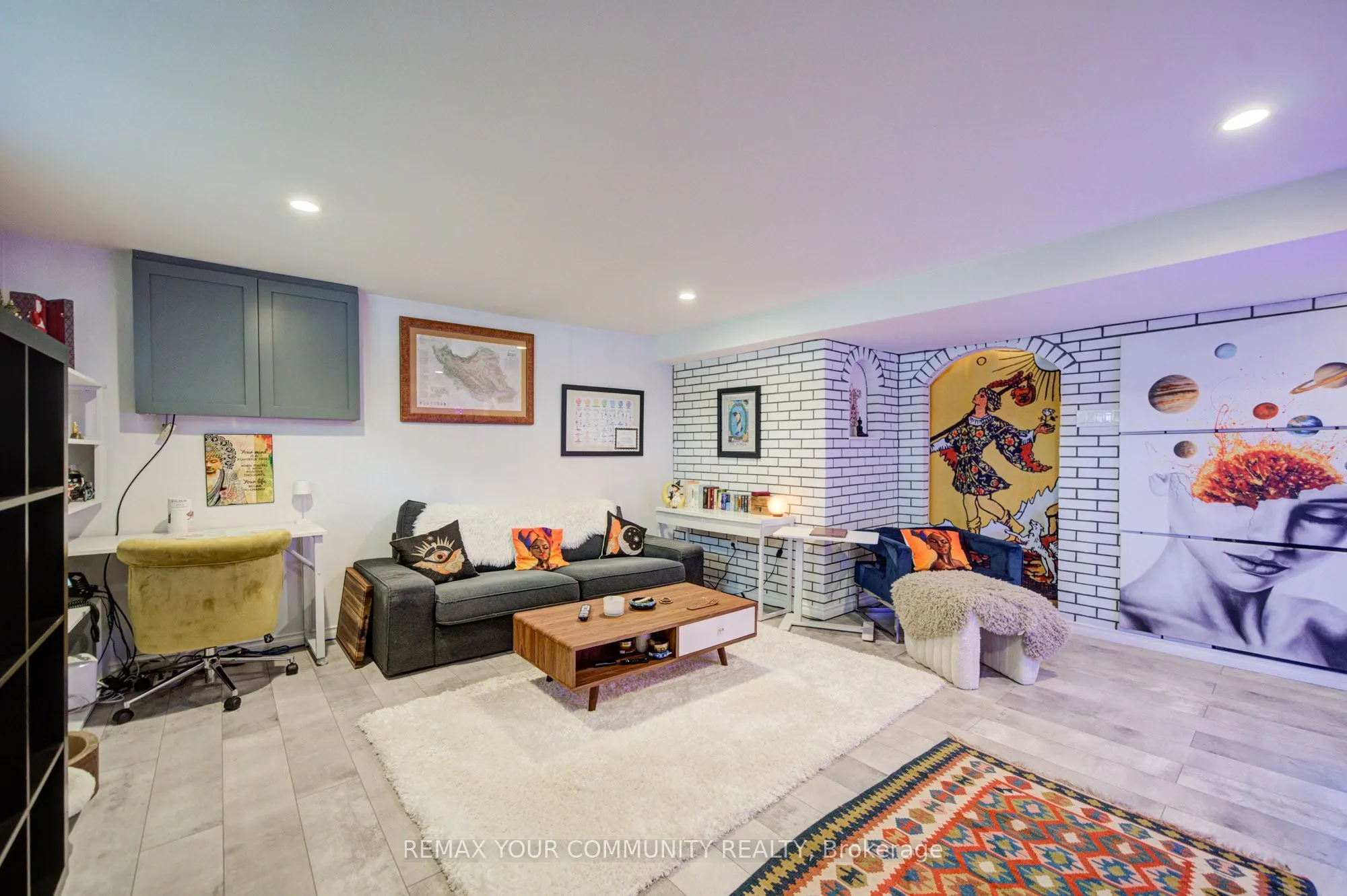 3205 Martins Pine Court