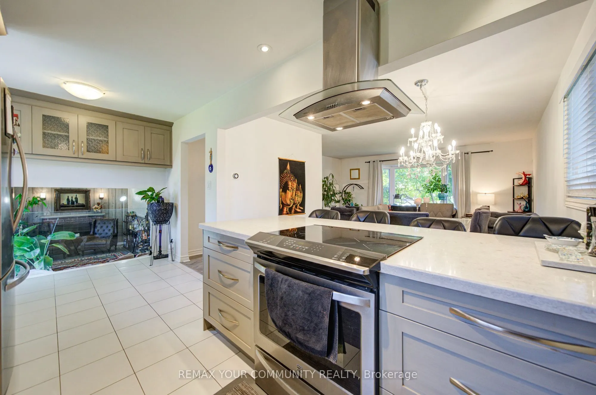 3205 Martins Pine Court