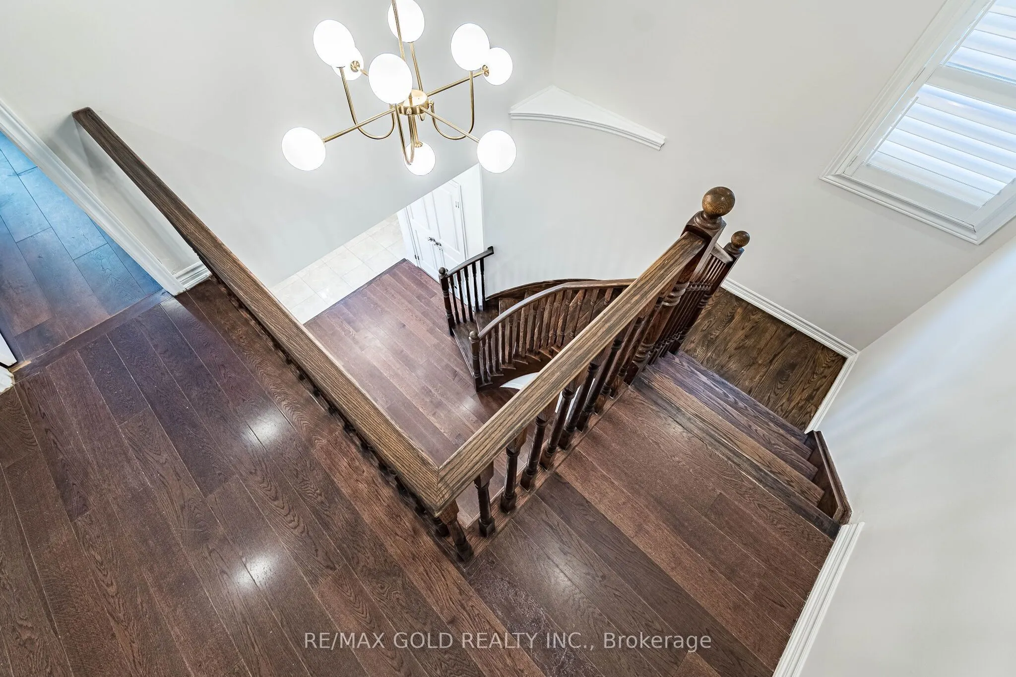 17 Lola Crescent