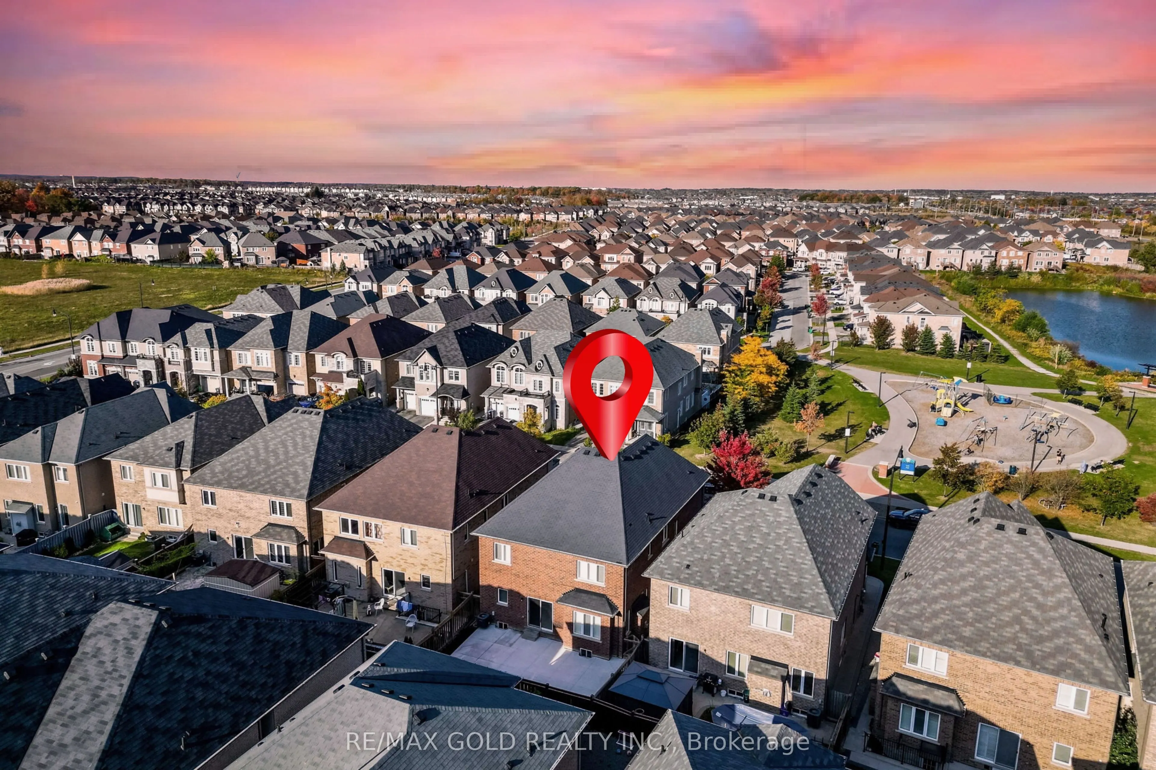 17 Lola Crescent