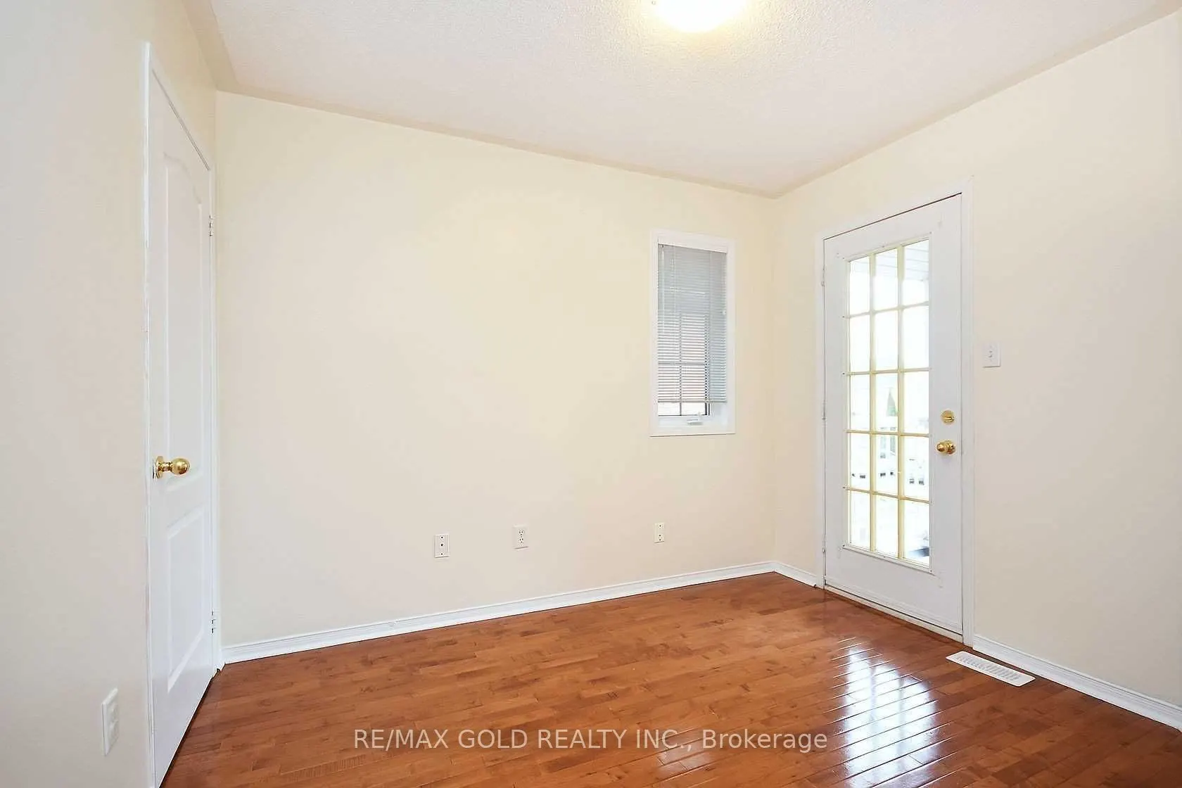3289 Carabella Way