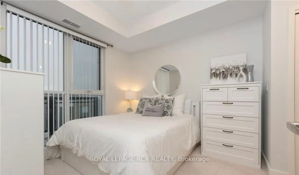 150 Sabina Drive #406