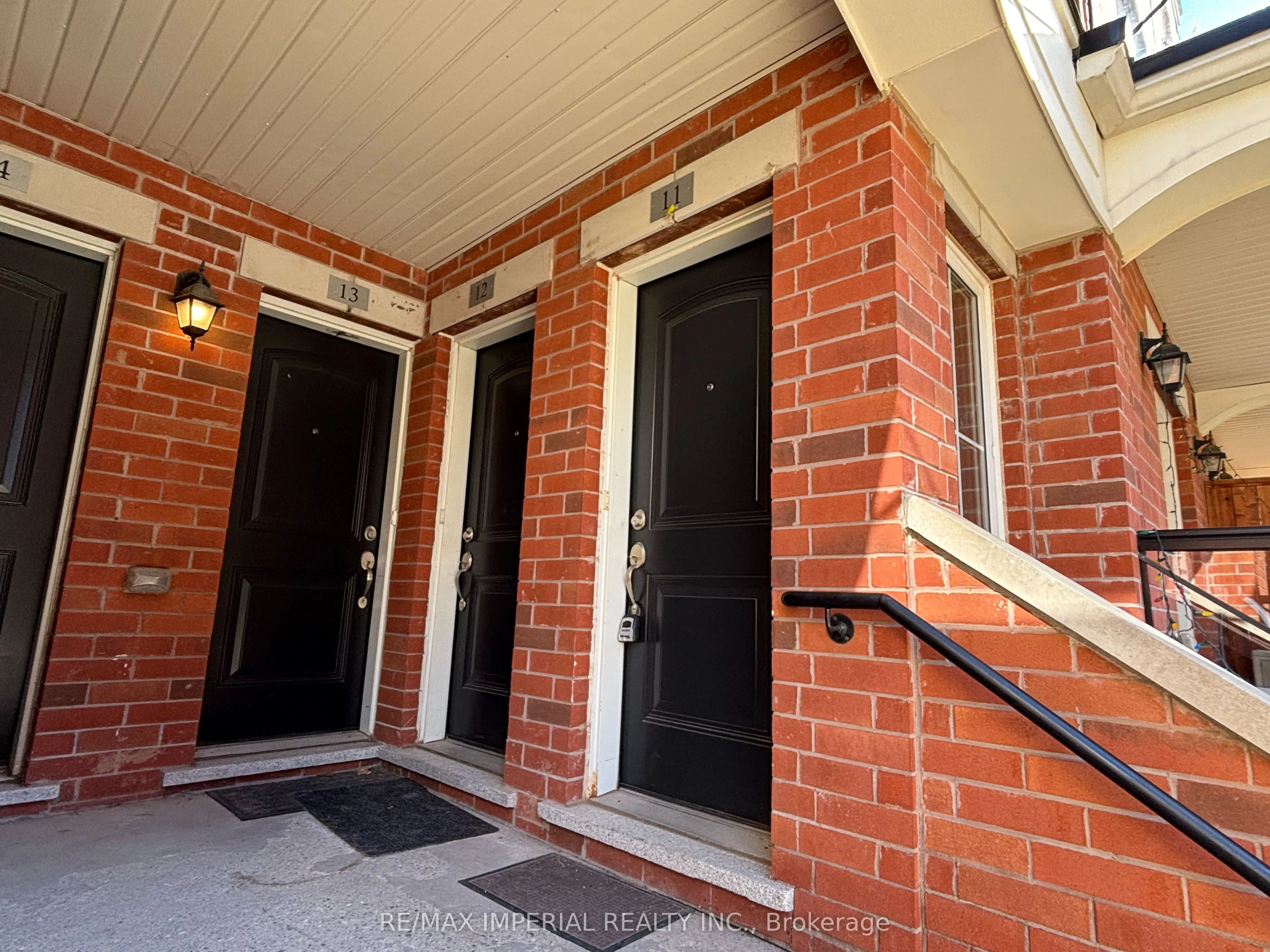 2444 Post Road #11