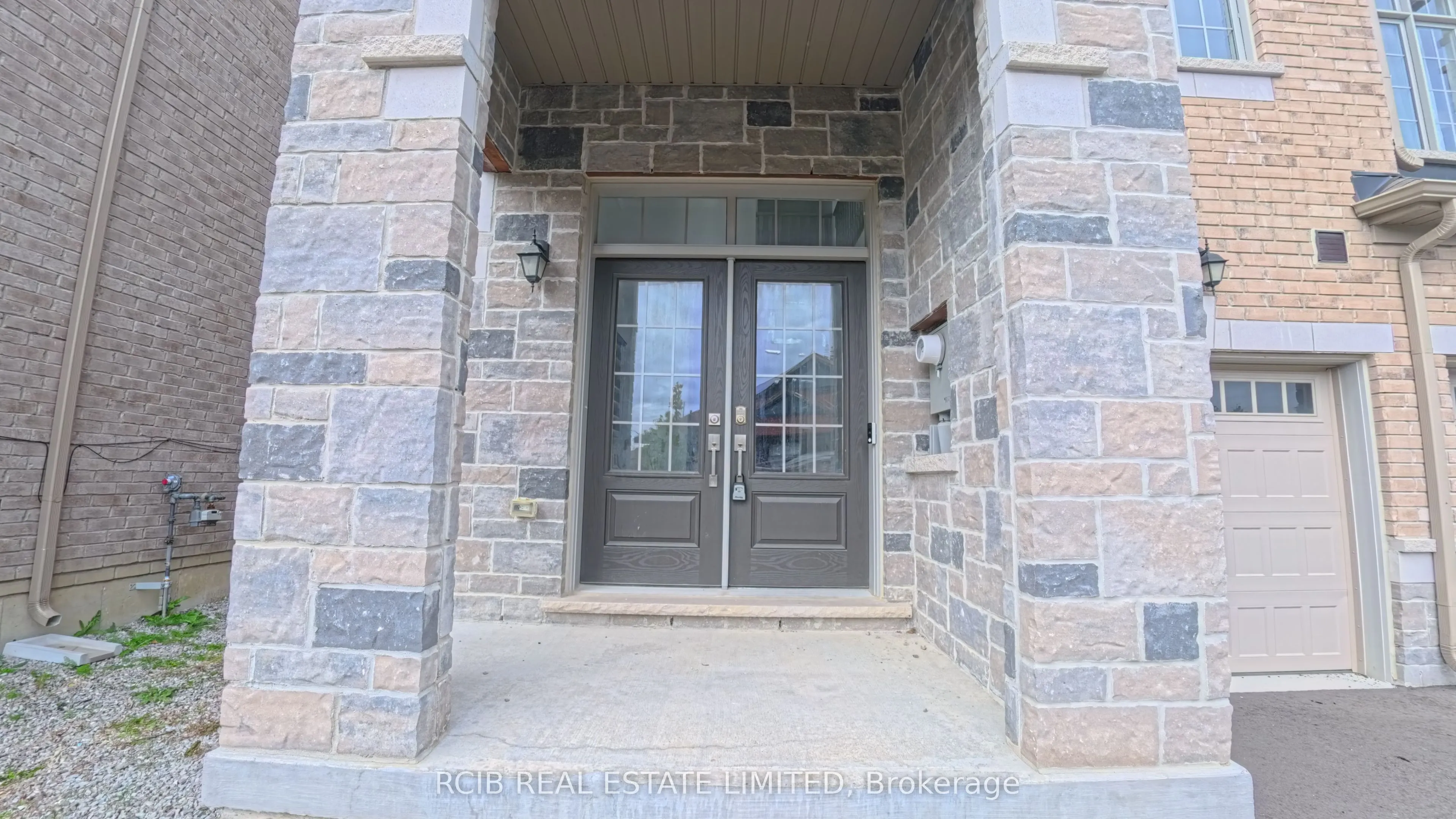 20 Foxsparrow Road