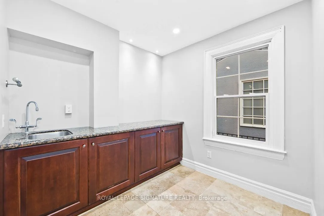 136 Trafalgar Road