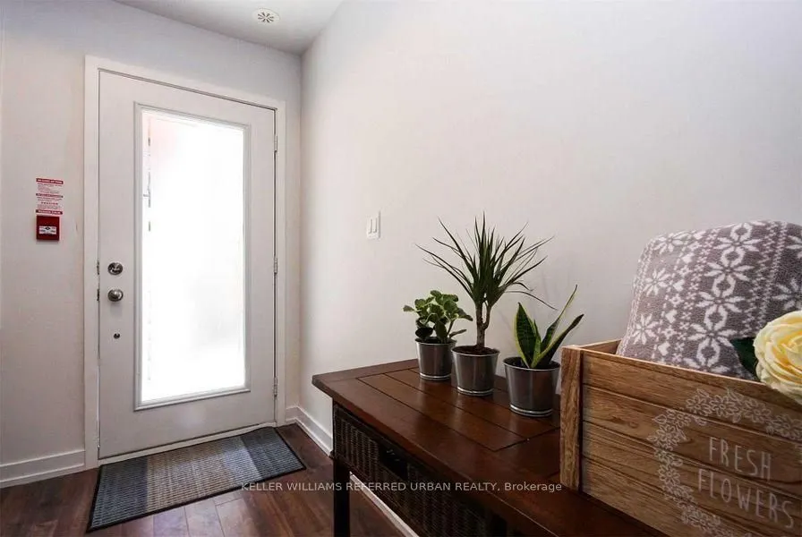 867 Wilson Avenue #3B