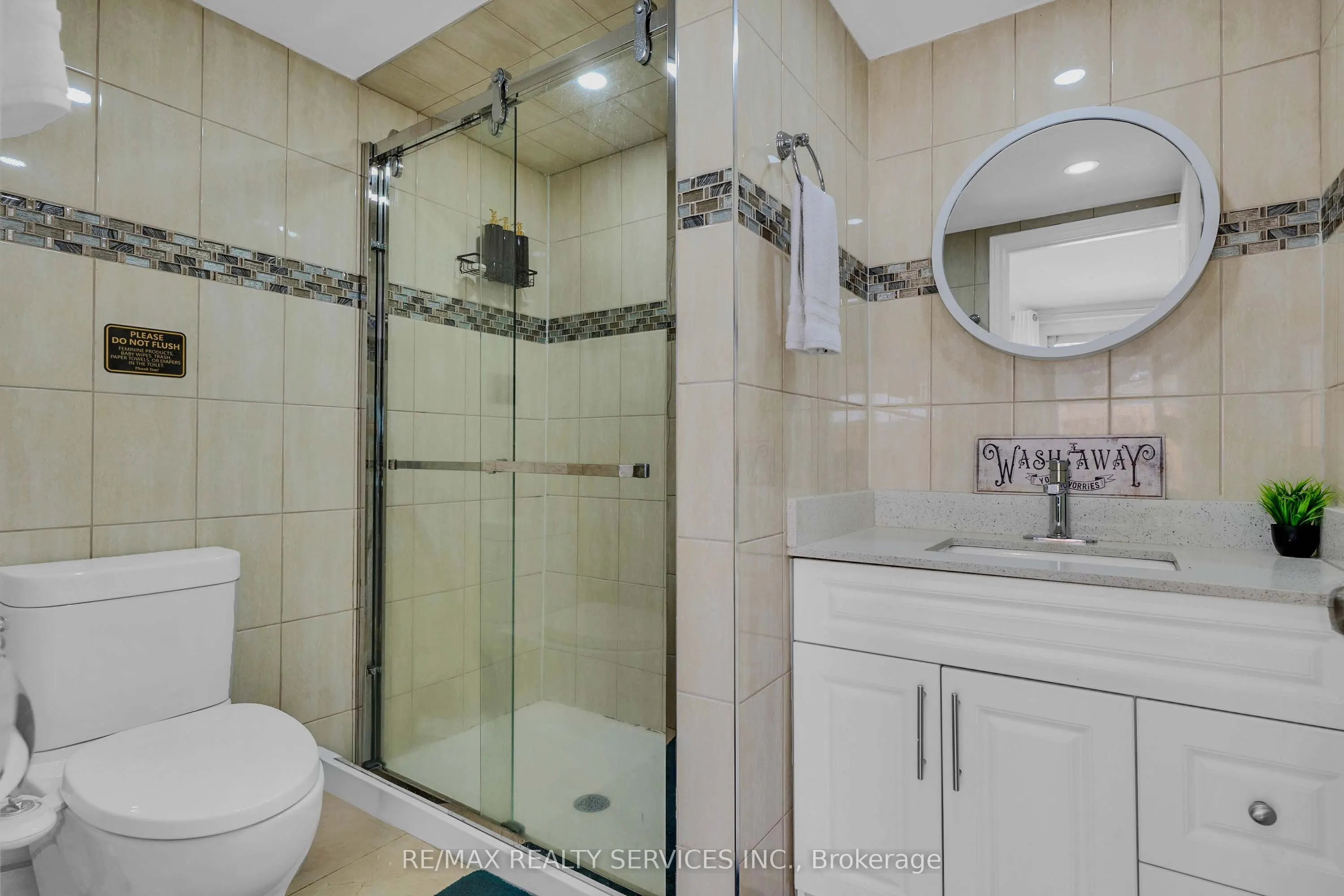 17 Avening Drive