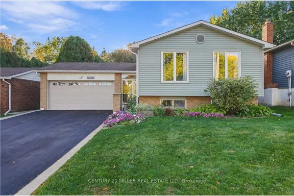 2044 Coral Crescent
