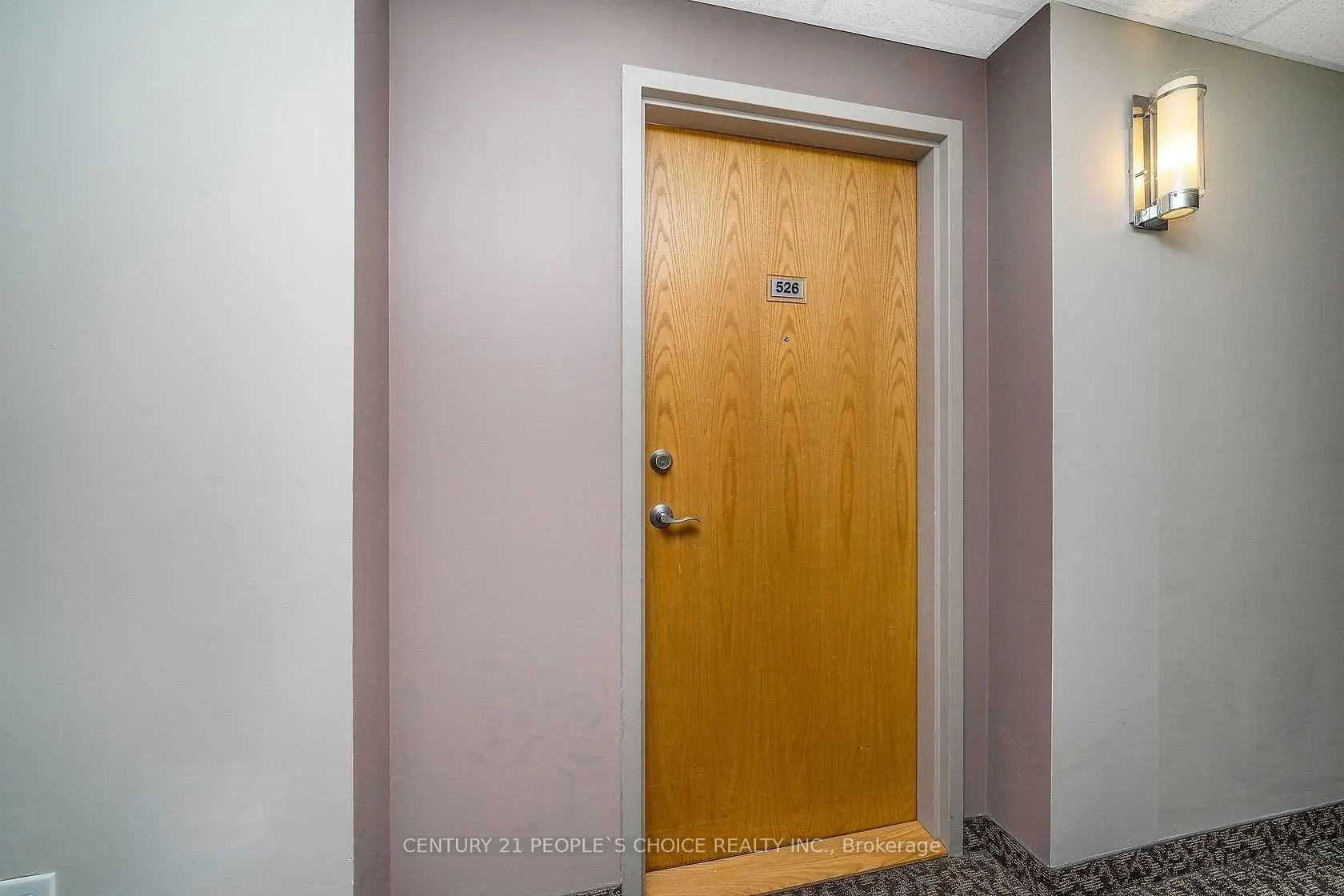 383 Main Street E #526