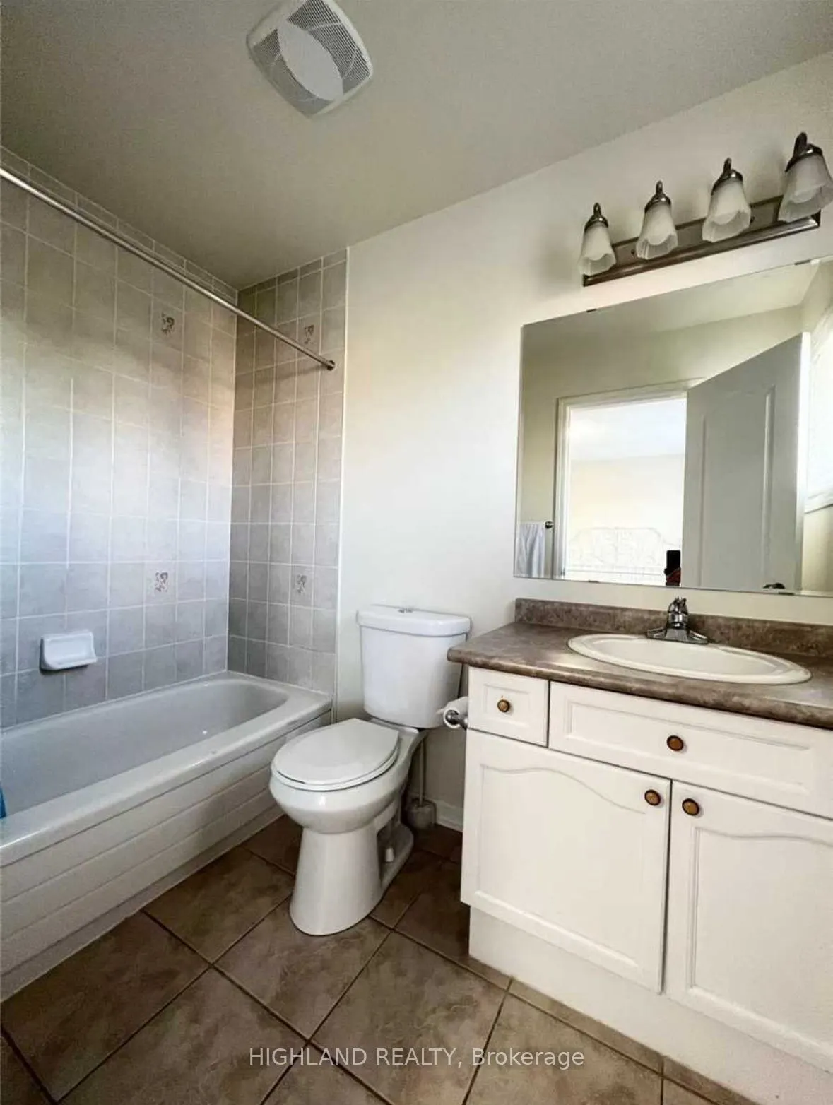 2109 Grand Oak Trail