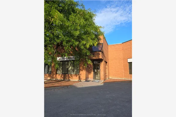 3 Brewster Road