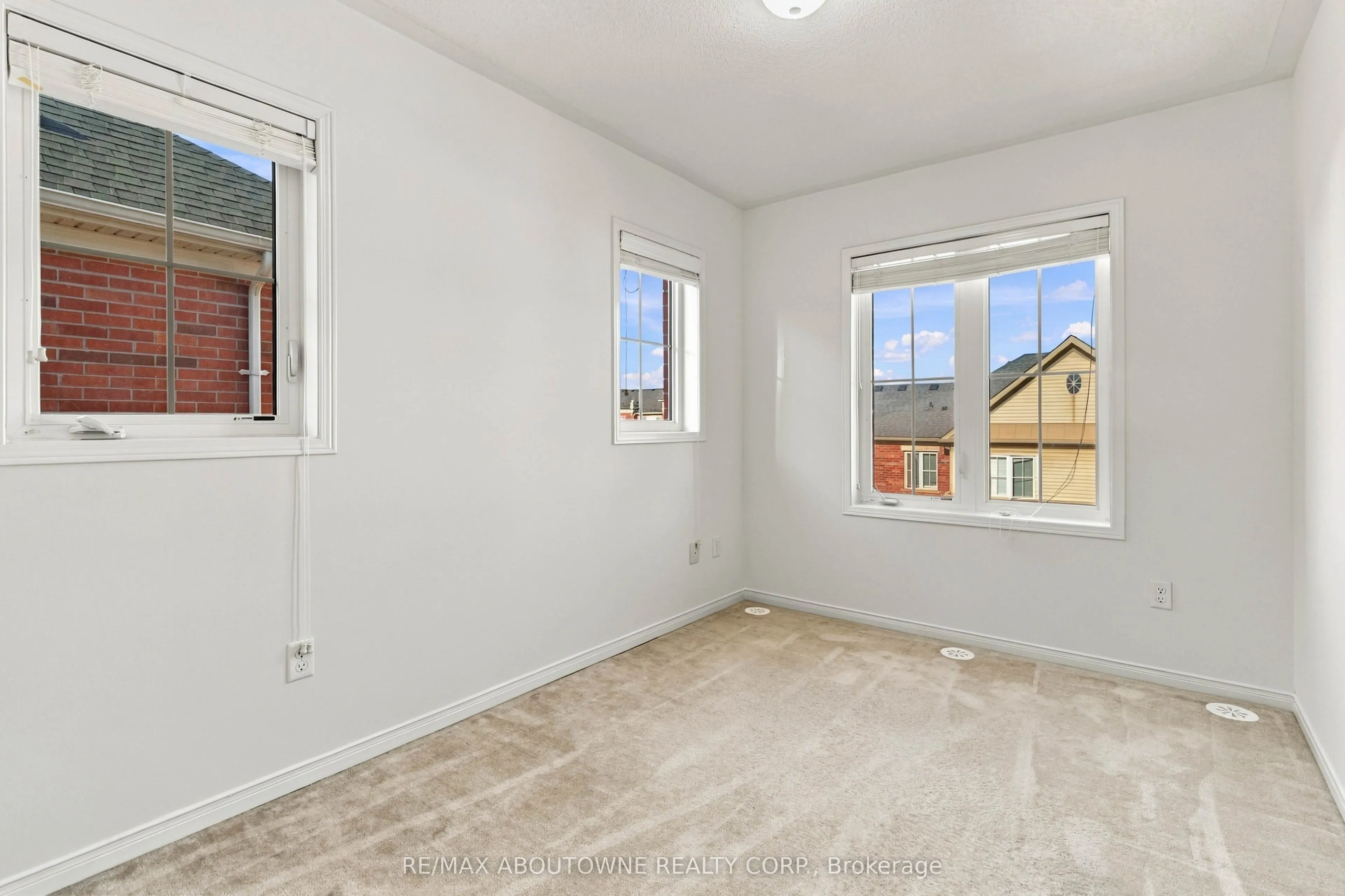 43 Hays Boulevard #14