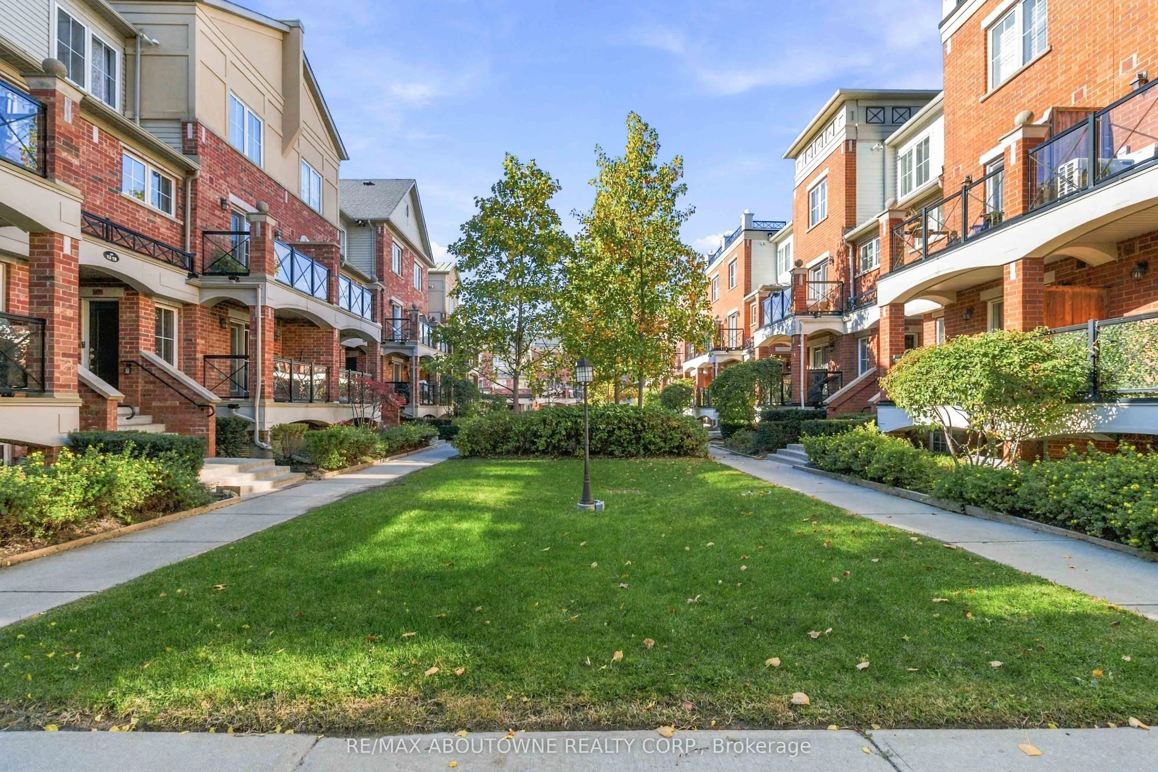 43 Hays Boulevard #14