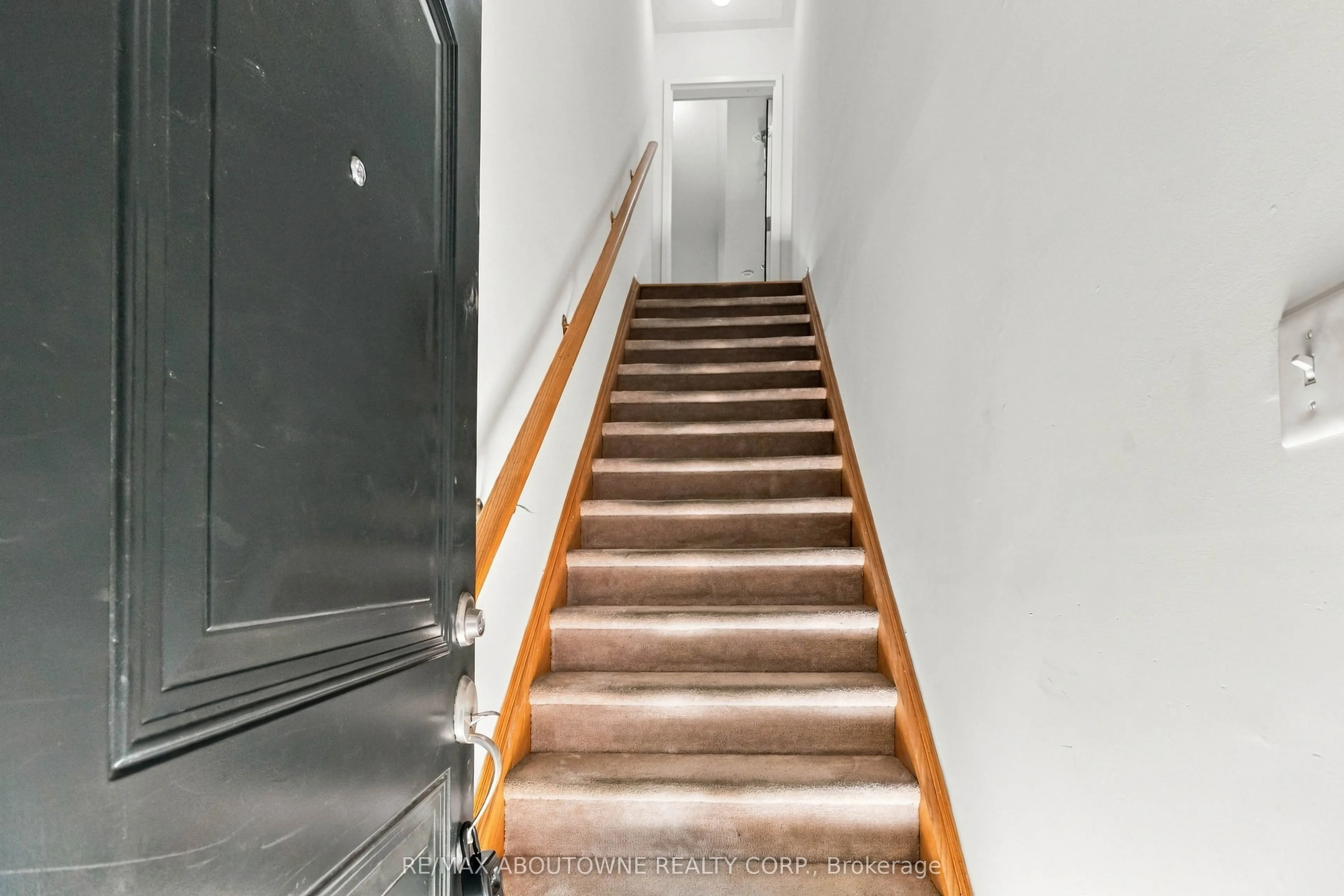 43 Hays Boulevard #14
