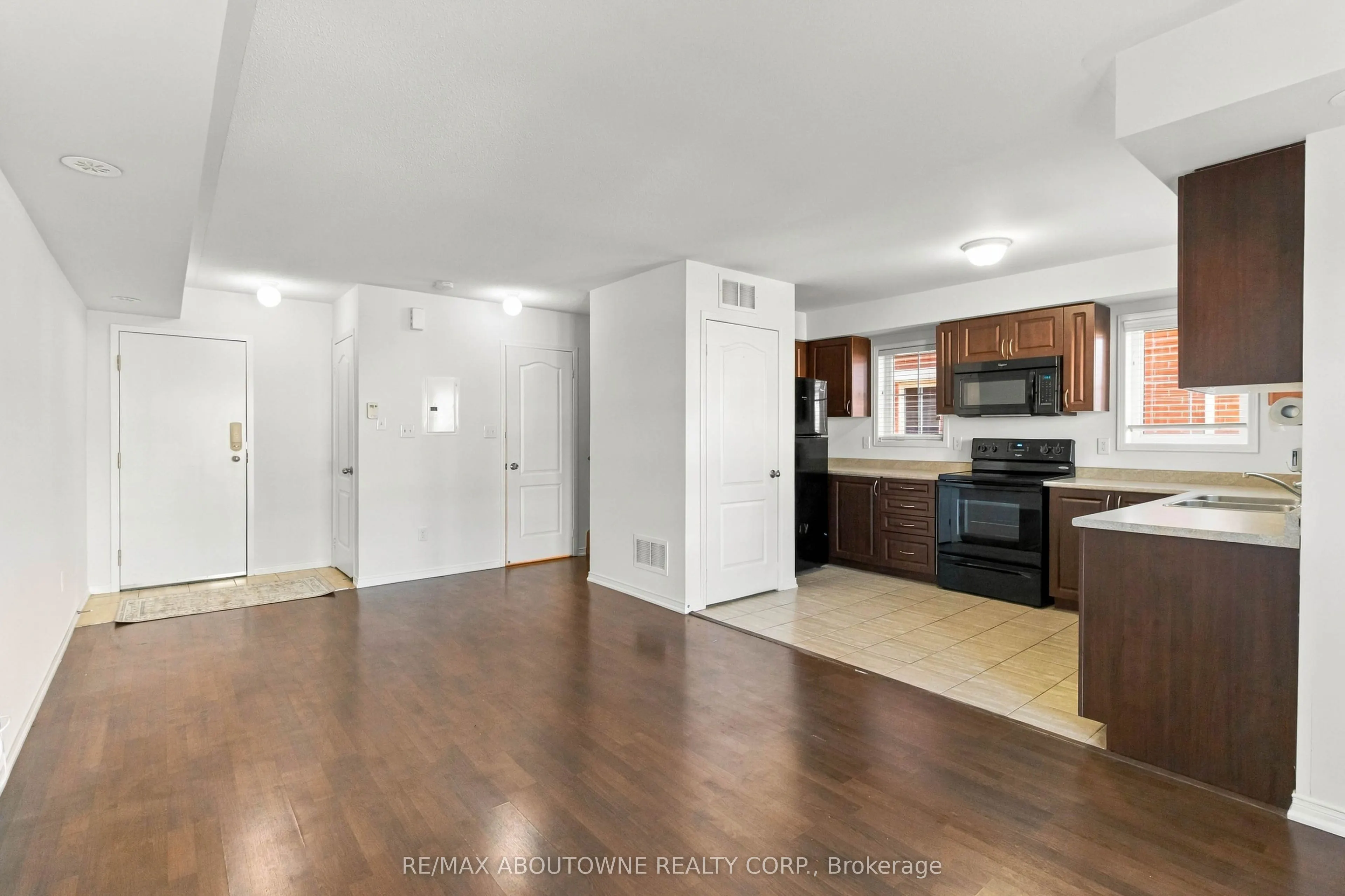 43 Hays Boulevard #14